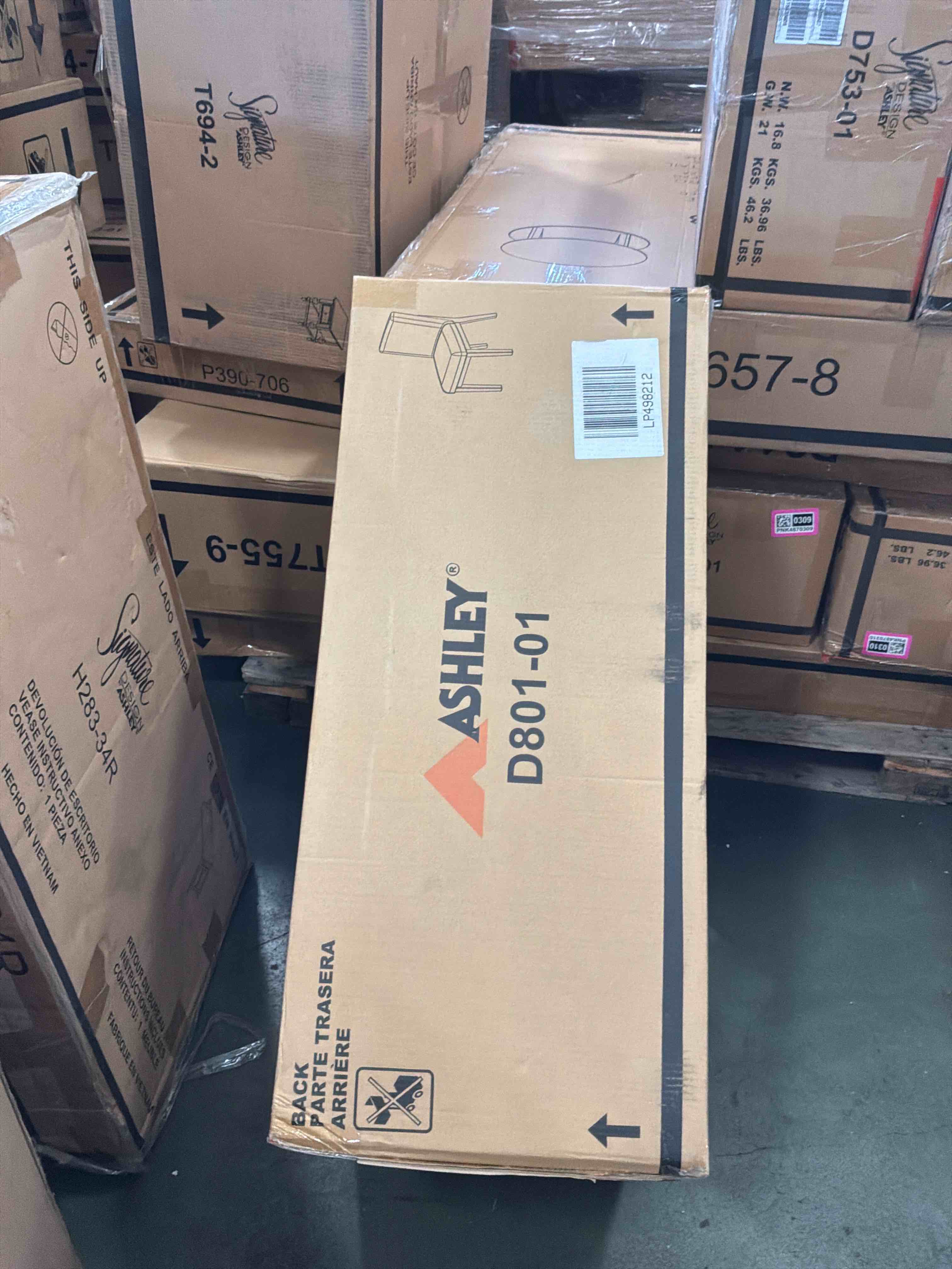 Condition photo showing New/Like New for whittgate dining upholstered side chair