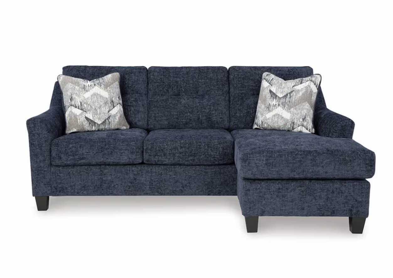 Keenelynn-Exclusive Sofa Chaise - Navy / Right Facing