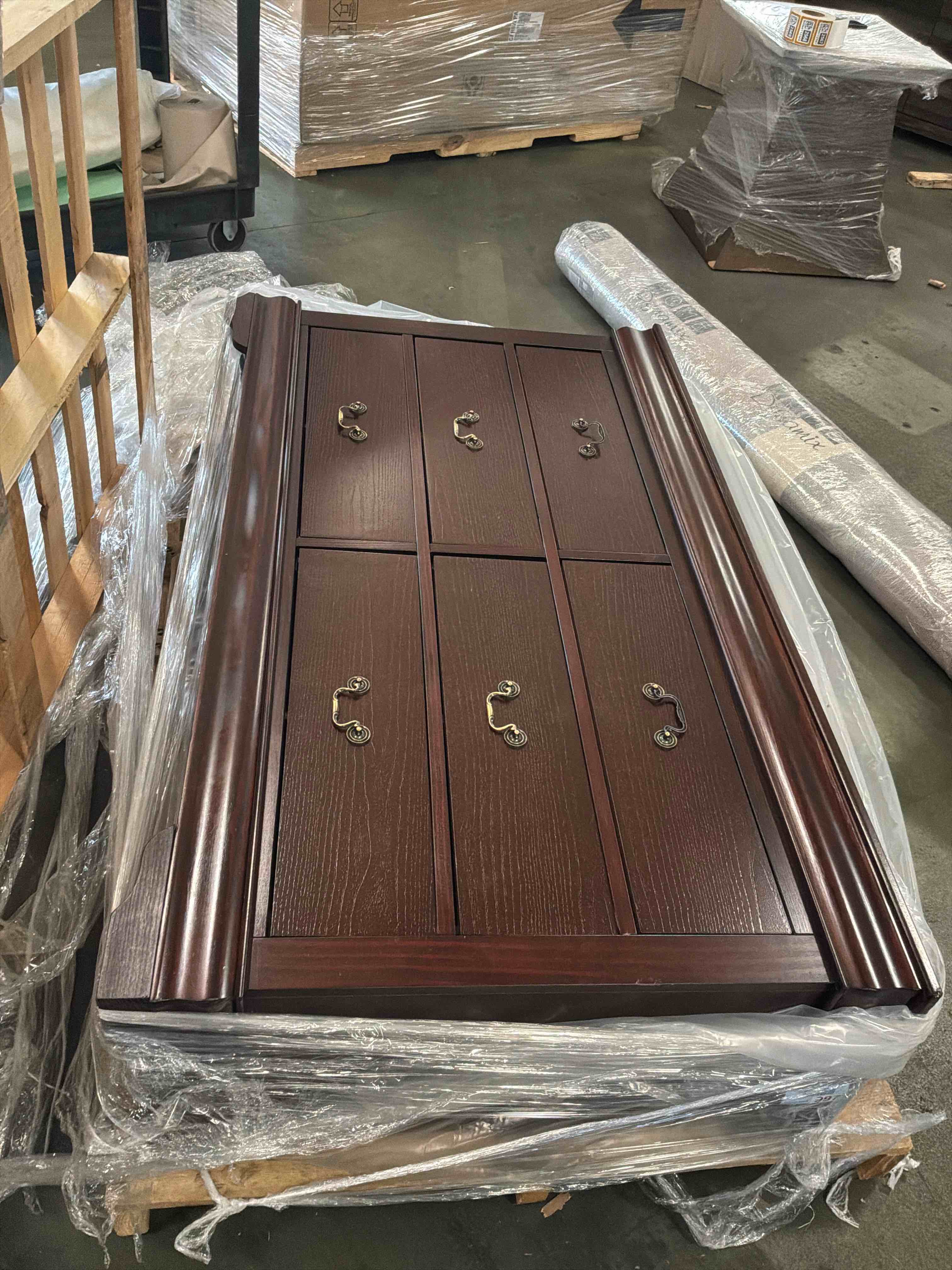 Condition photo showing Good Condition for furniture of america vrai 6-drawer solid wood cherry dresser