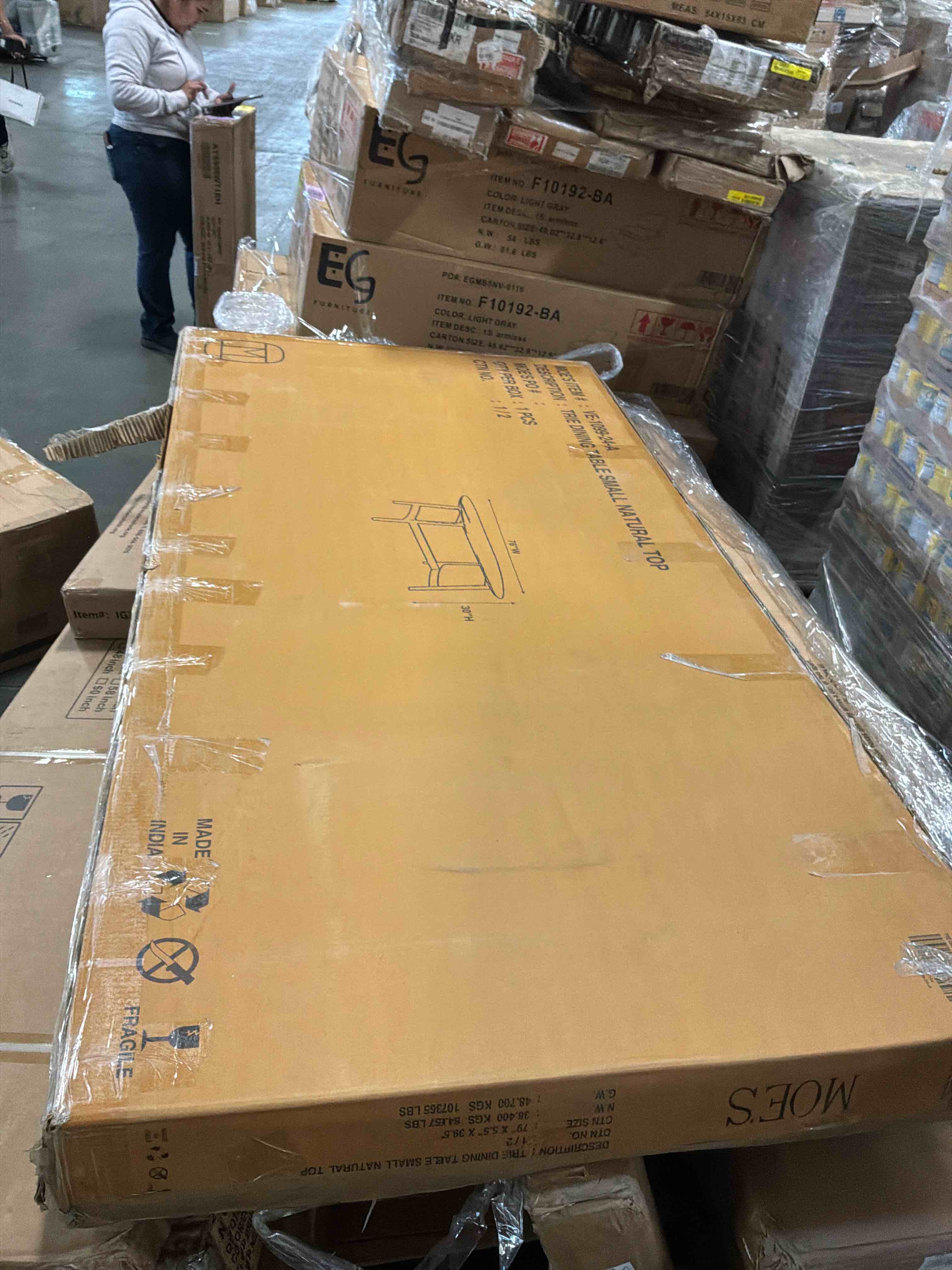 https://s3.amazonaws.com/lotting-images-prod/bidfta/BRN4112728_1777384906785.jpeg