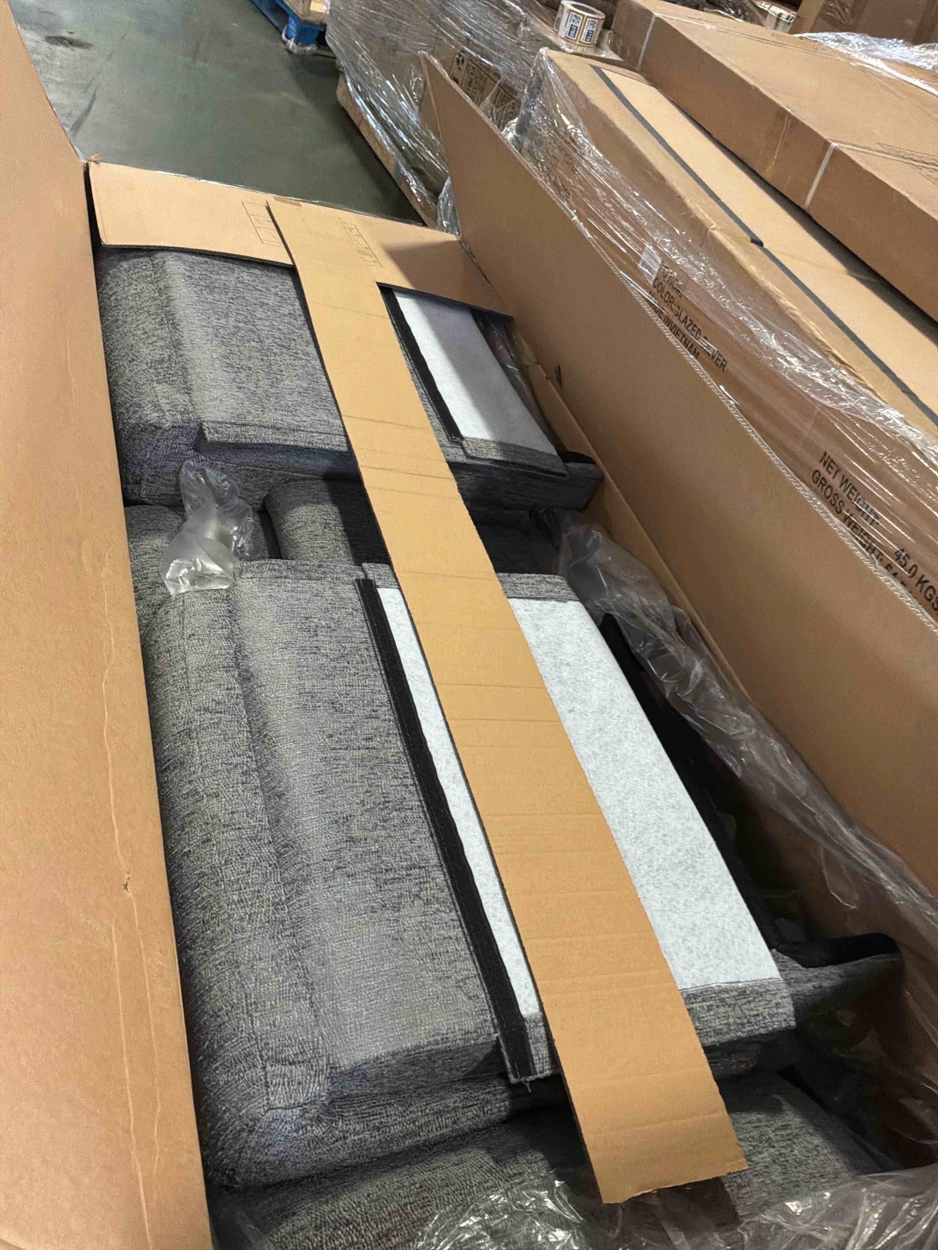 https://s3.amazonaws.com/lotting-images-prod/bidfta/BRN4112753_1777397859885.jpeg