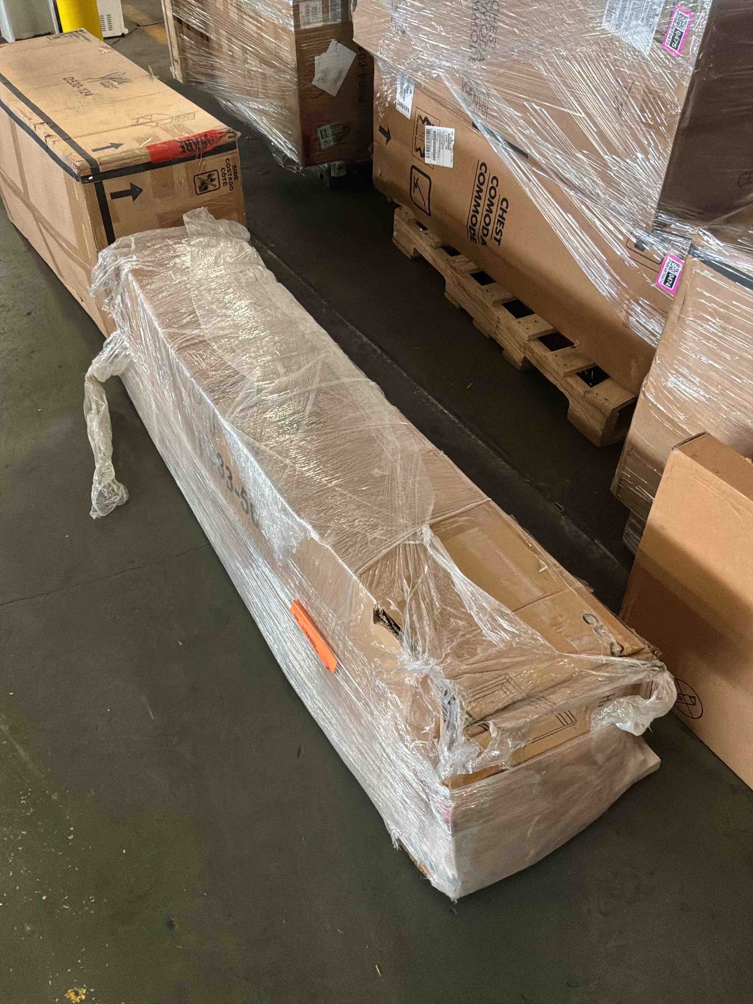 https://s3.amazonaws.com/lotting-images-prod/bidfta/BRN4112790_1777473218158.jpeg