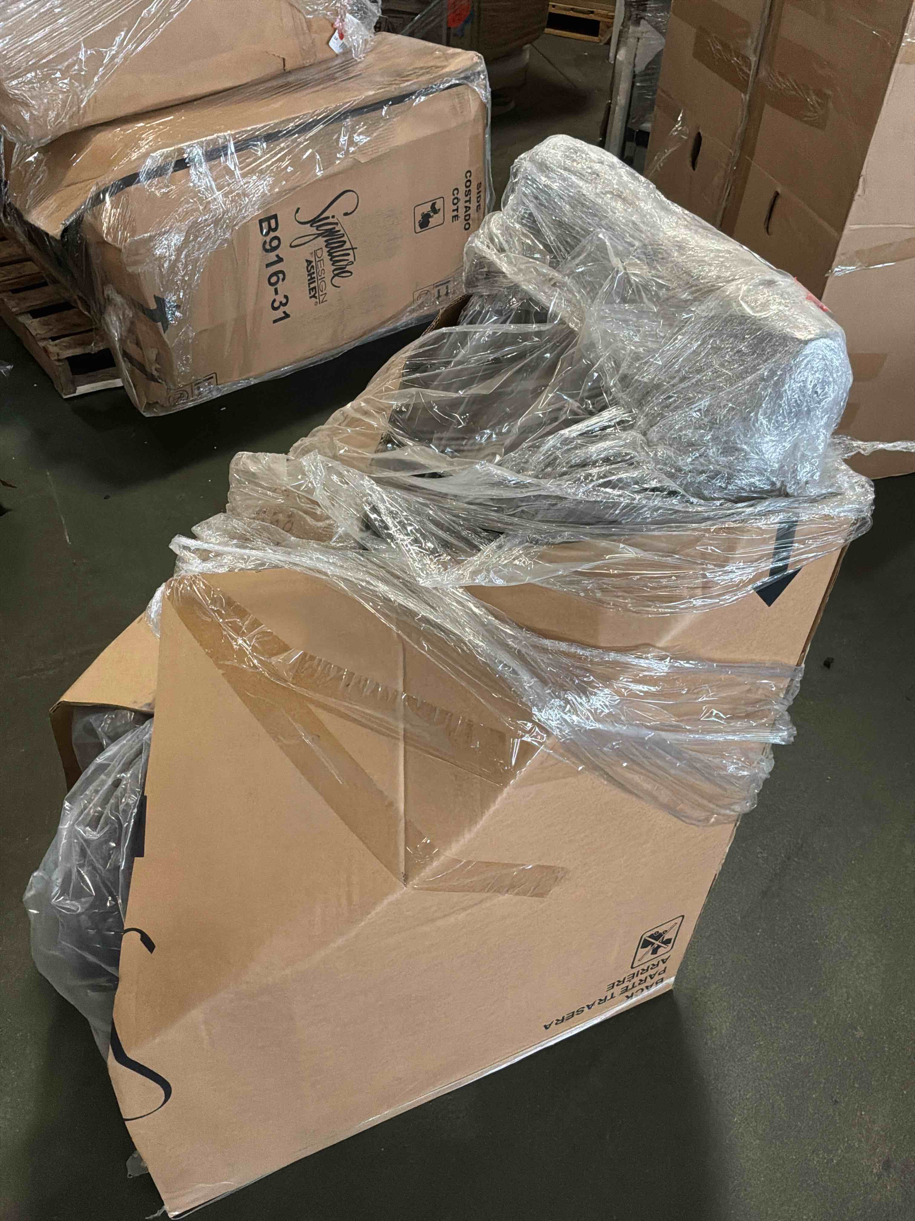 https://s3.amazonaws.com/lotting-images-prod/bidfta/BRN4112797_1777474600675.jpeg