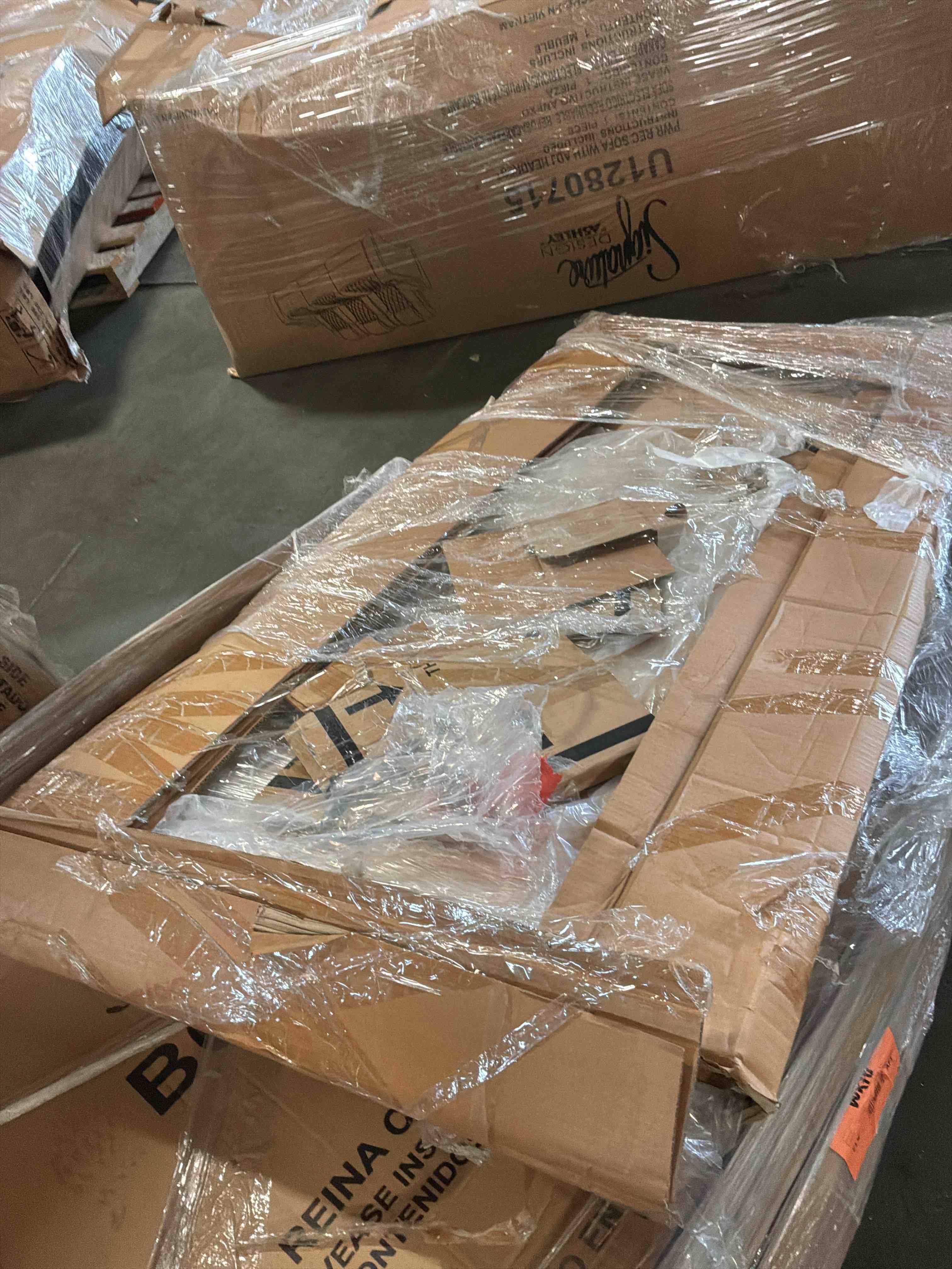 https://s3.amazonaws.com/lotting-images-prod/bidfta/BRN4112804_1777476509583.jpeg
