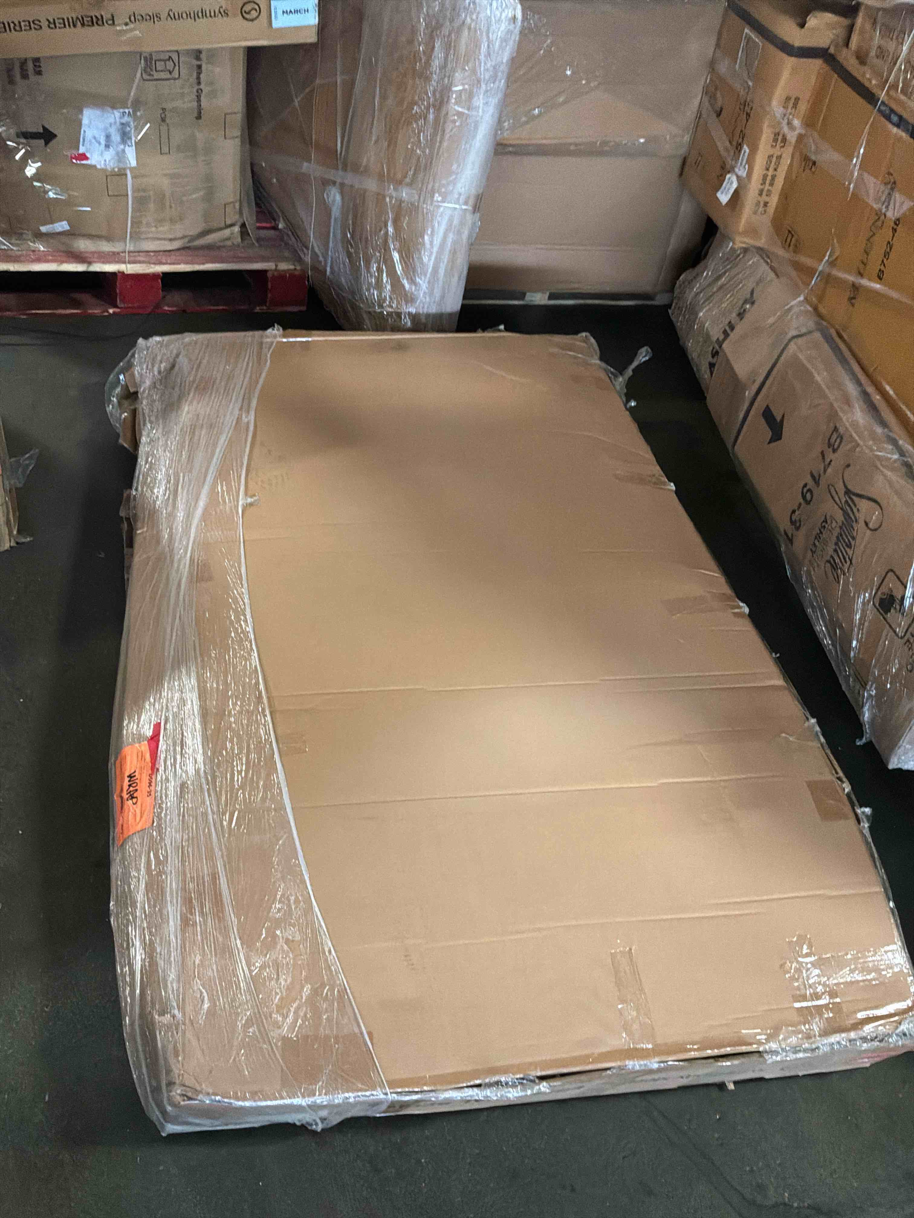 https://s3.amazonaws.com/lotting-images-prod/bidfta/BRN4112806_1777476833891.jpeg