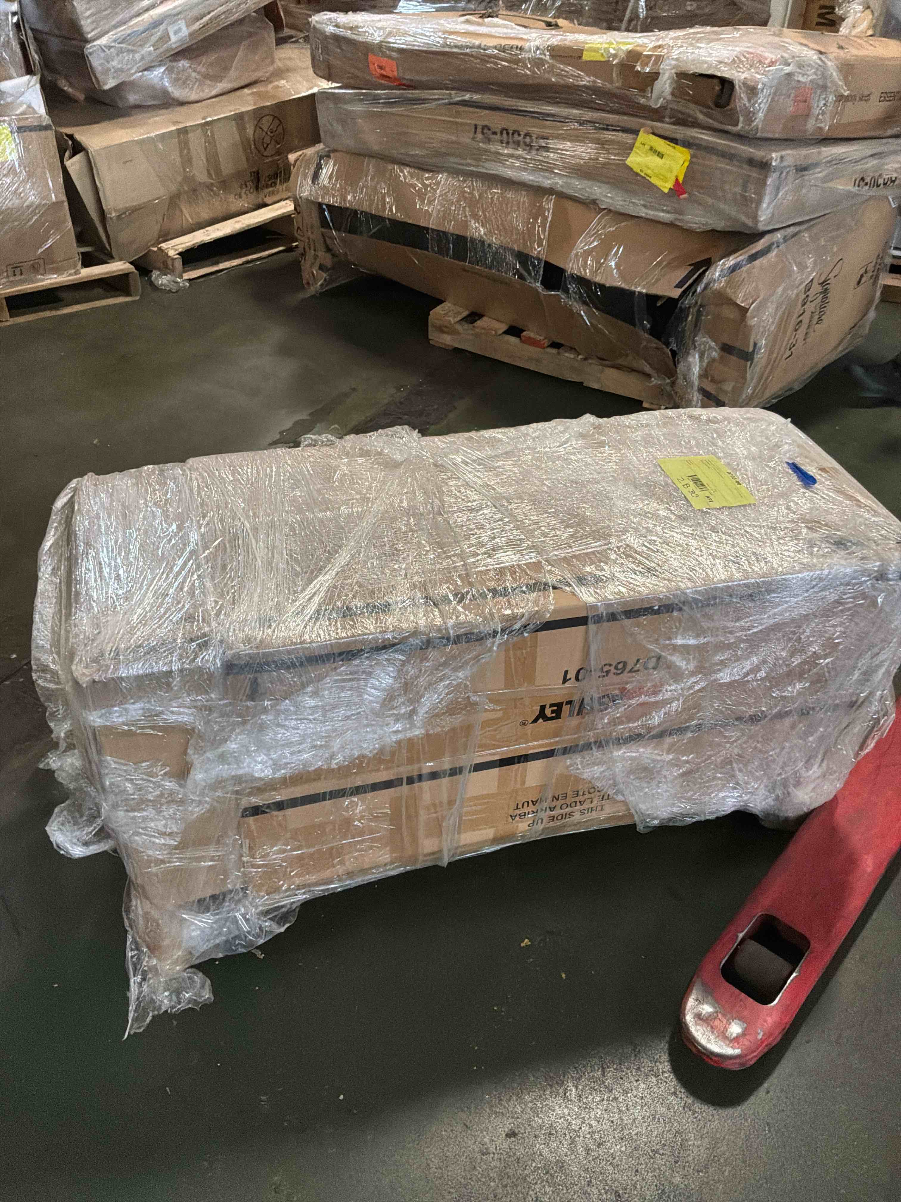 https://s3.amazonaws.com/lotting-images-prod/bidfta/BRN4112807_1777477010612.jpeg