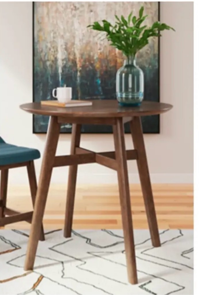 Lyncott Round Dinning Counter Table
