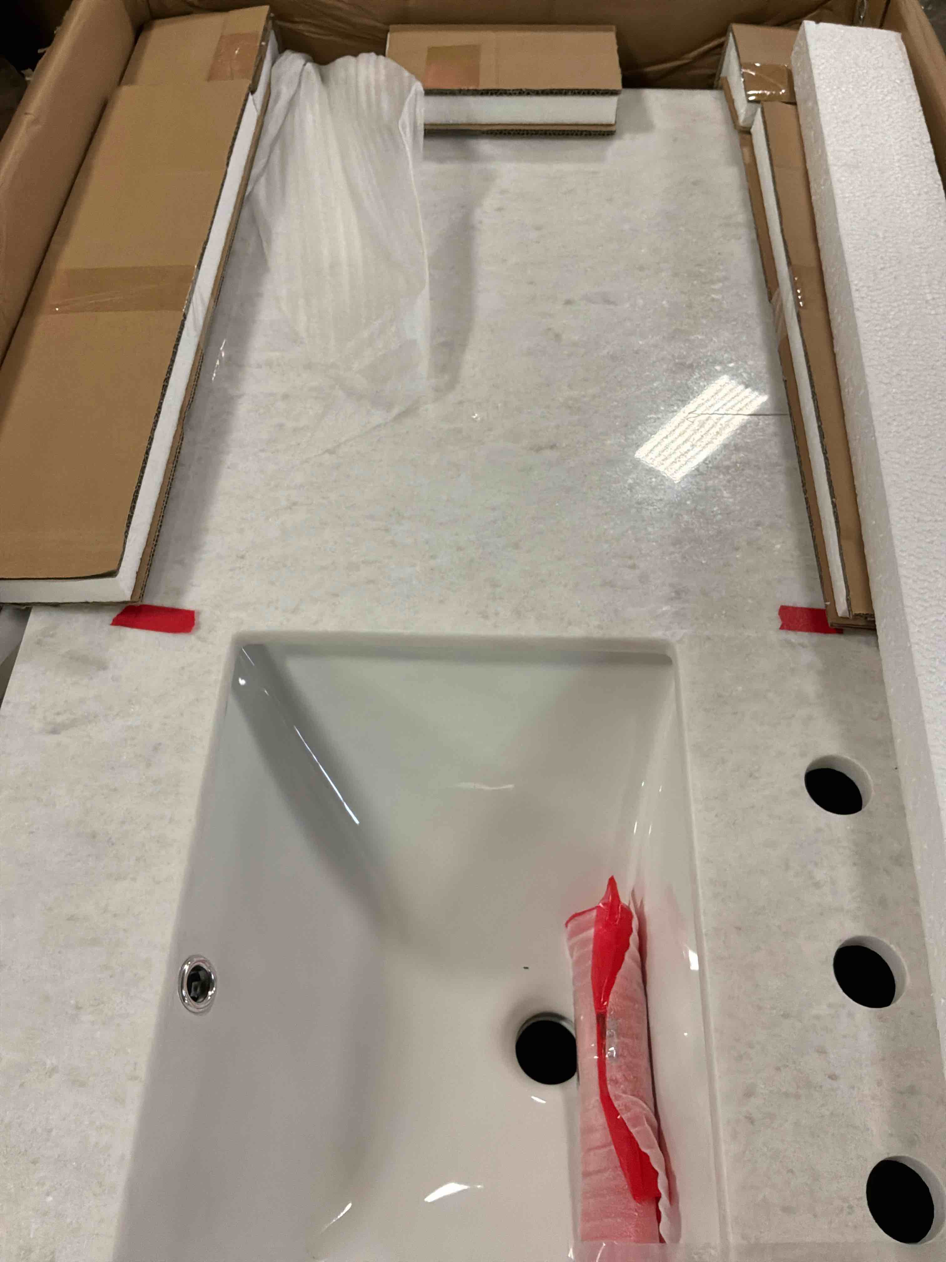 https://s3.amazonaws.com/lotting-images-prod/bidfta/BRN4112822_1777484272758.jpeg