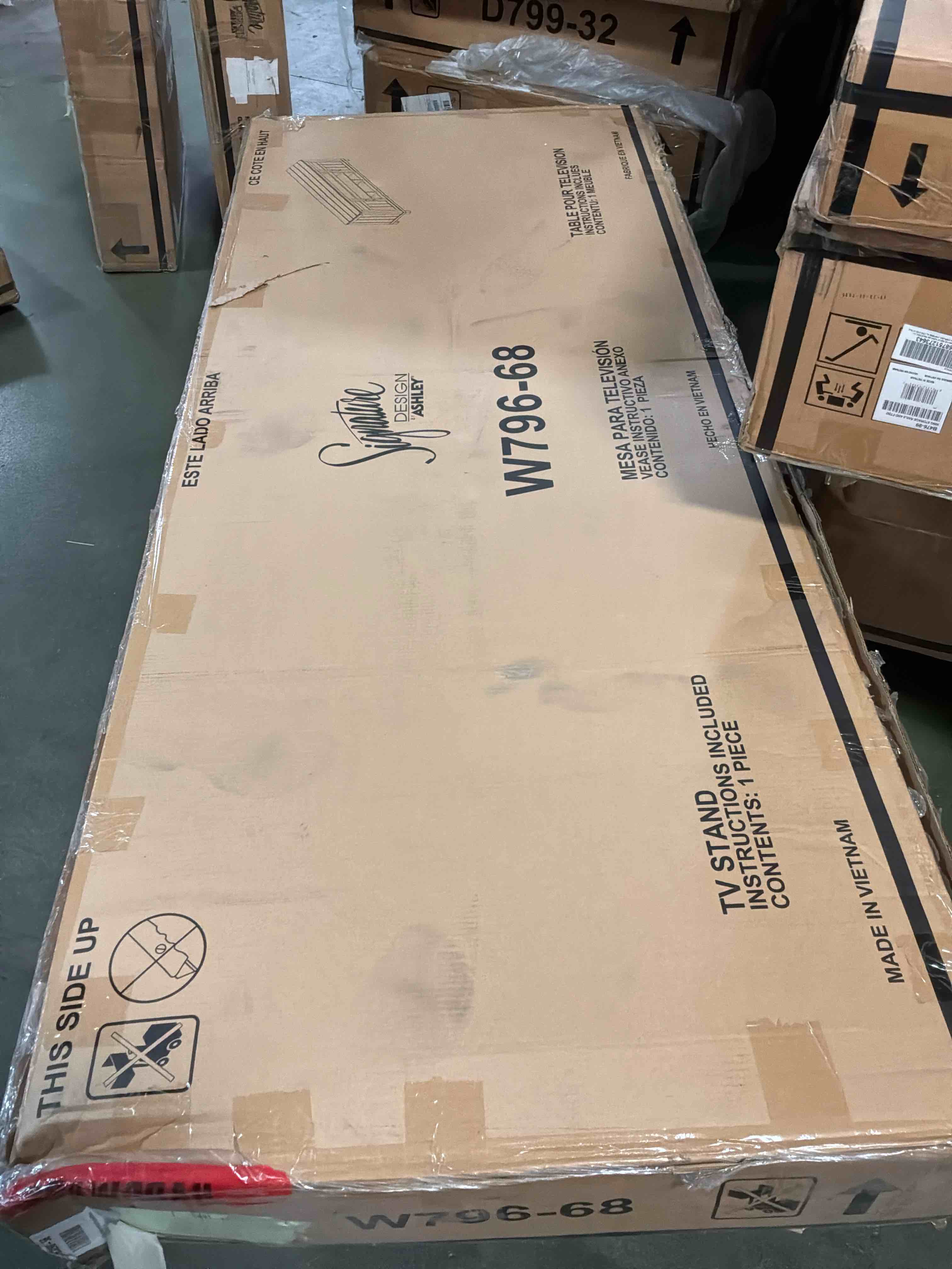 https://s3.amazonaws.com/lotting-images-prod/bidfta/BRN4112855_1777576560578.jpeg