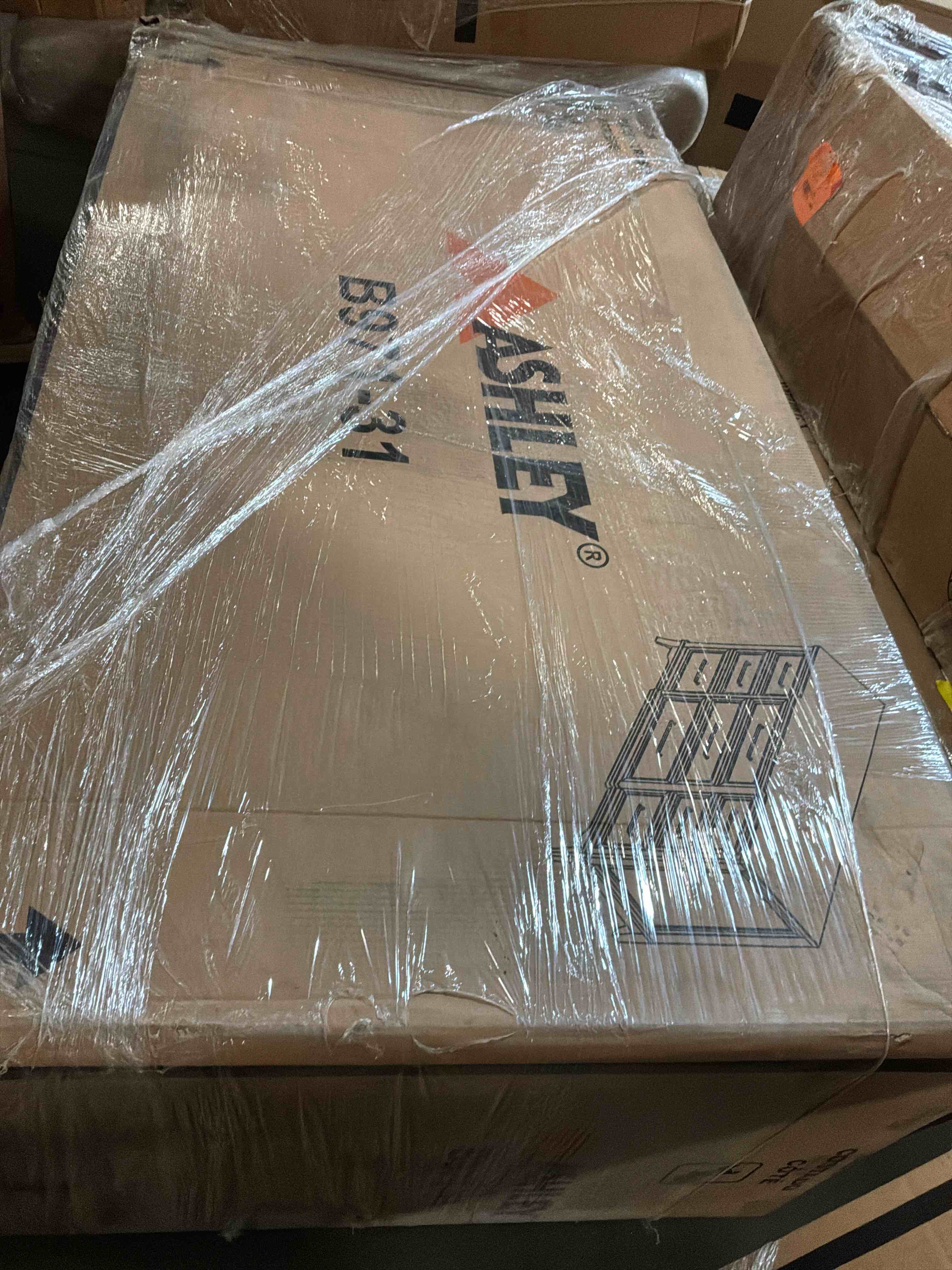https://s3.amazonaws.com/lotting-images-prod/bidfta/BRN4112903_1777652499172.jpeg