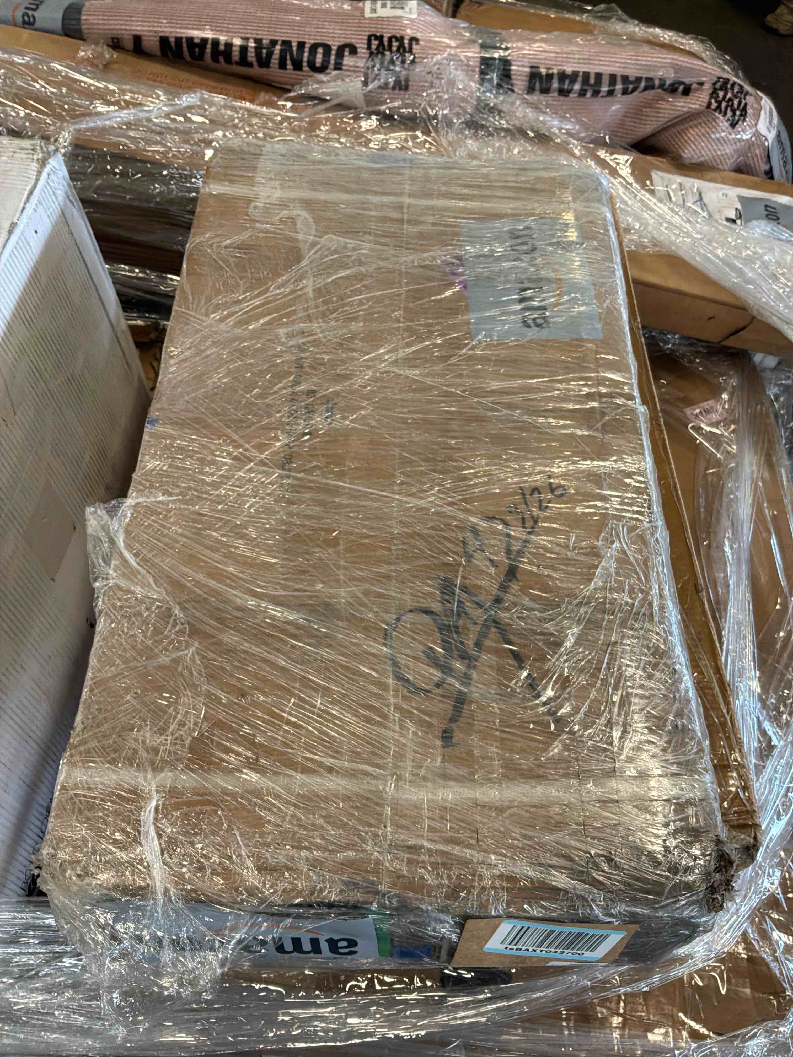 https://s3.amazonaws.com/lotting-images-prod/bidfta/BRN4113183_1778685354268.jpeg