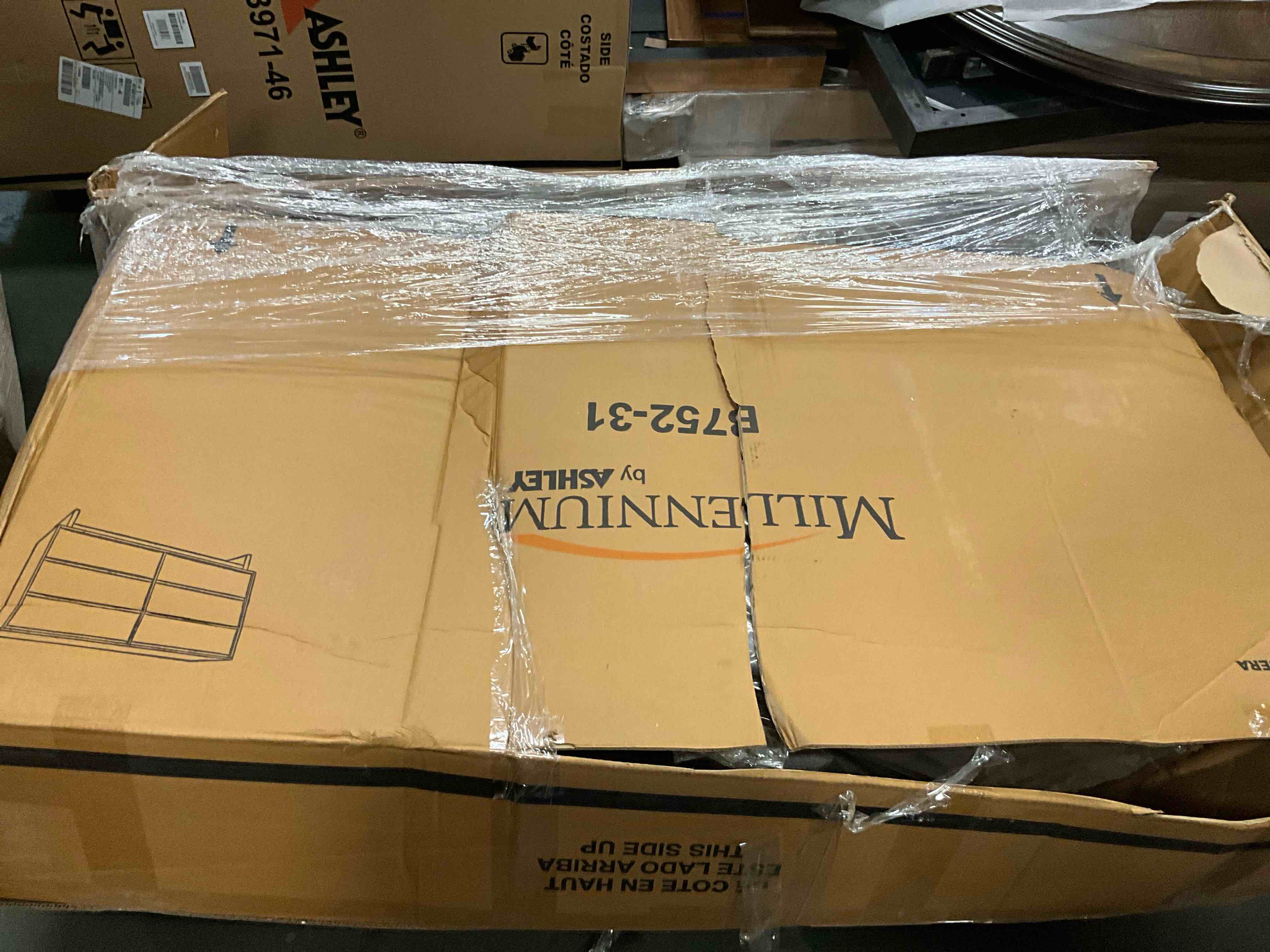 https://s3.amazonaws.com/lotting-images-prod/bidfta/BRN4113756_1779816759187.jpeg