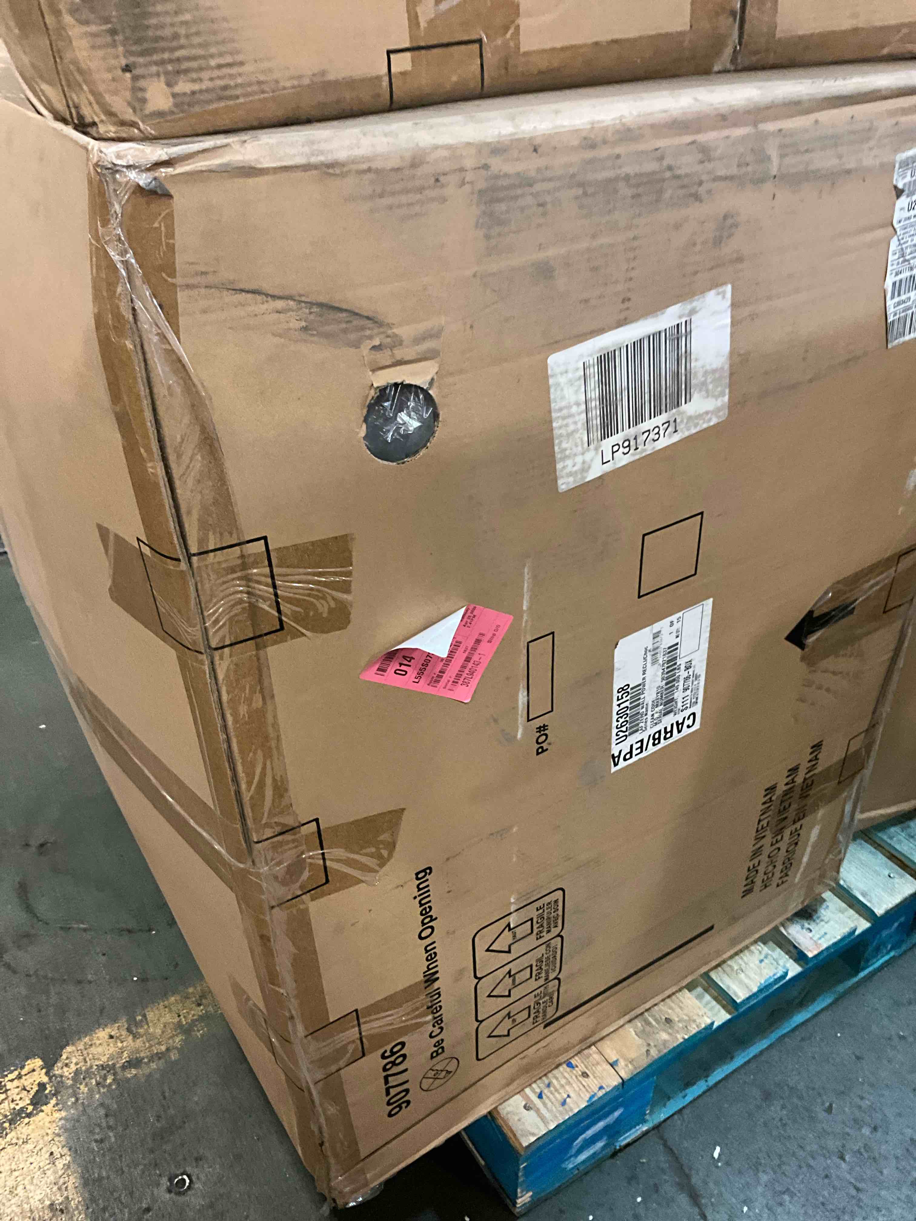 https://s3.amazonaws.com/lotting-images-prod/bidfta/BRN4113780_1779897275430.jpeg