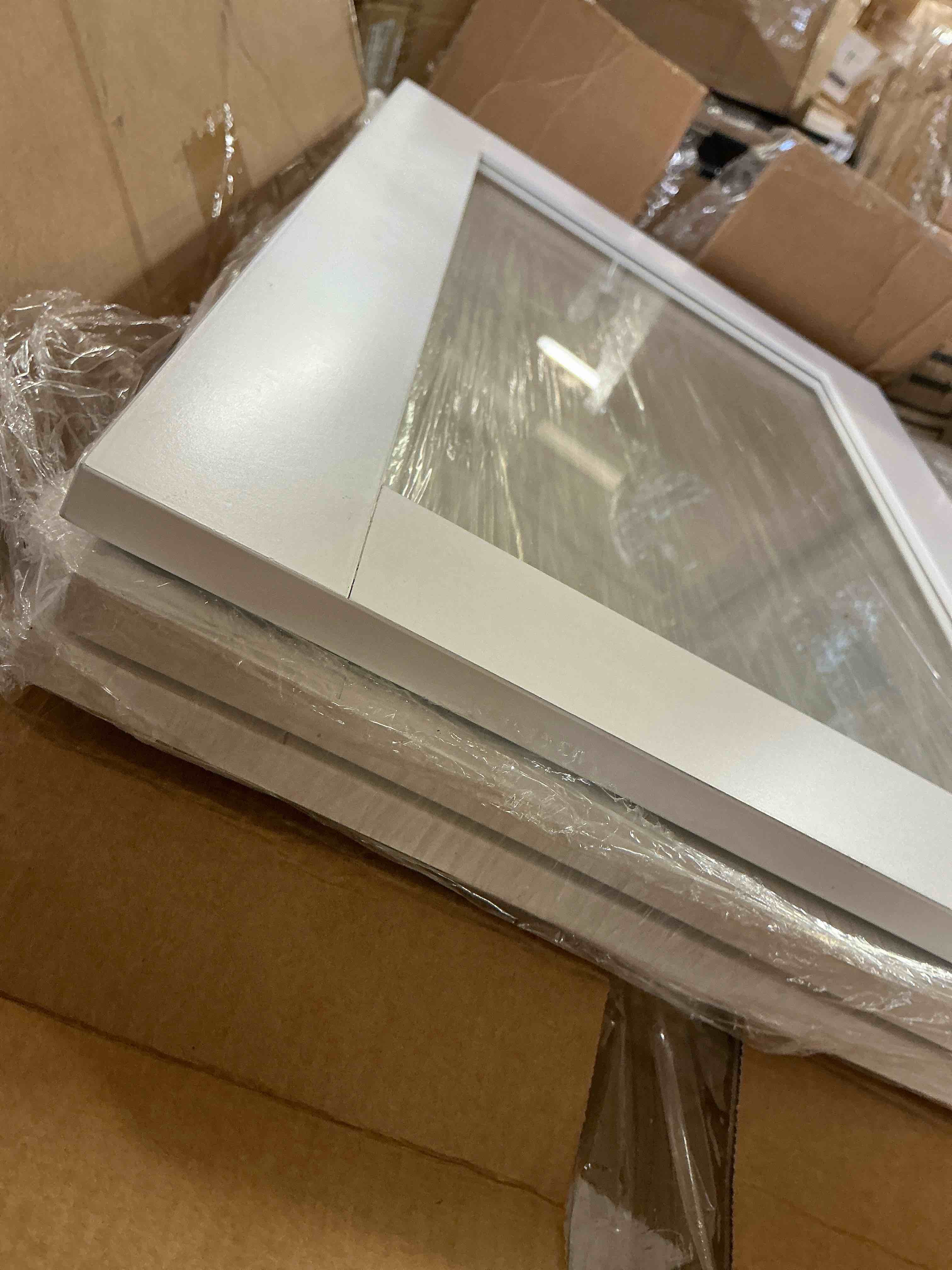 Condition photo showing Good Condition for shaker glass ready cabinet door (white) 3pcs 