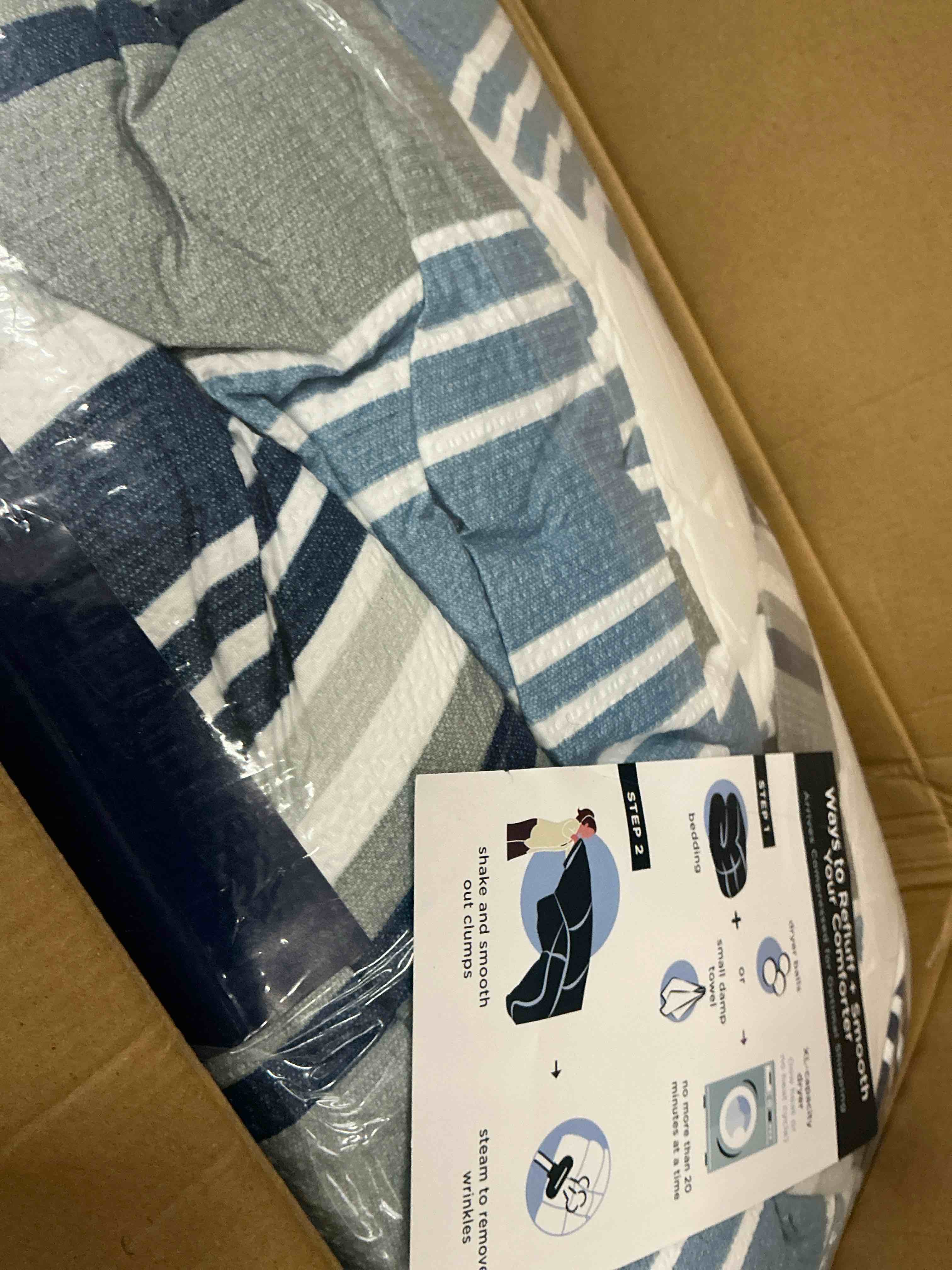 Condition photo showing Good Condition for madison park essentials jaxon bed in a bag comforter set with sheet, printed stripe design, modern all season bedding and matching sham, queen blue/grey 7 piece blue/grey queen