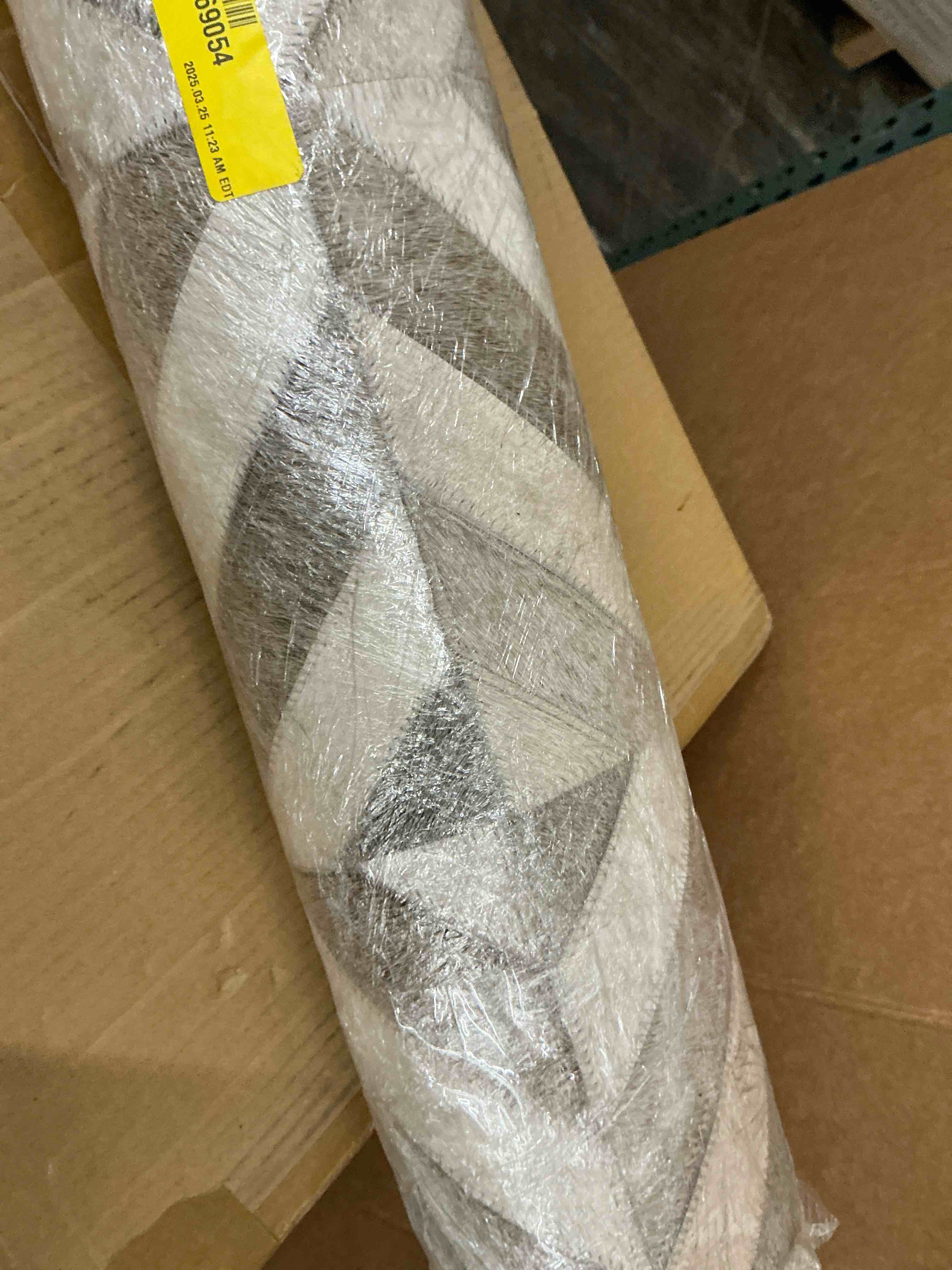 Condition photo showing Good Condition for easthampton geometric rug (similar) 