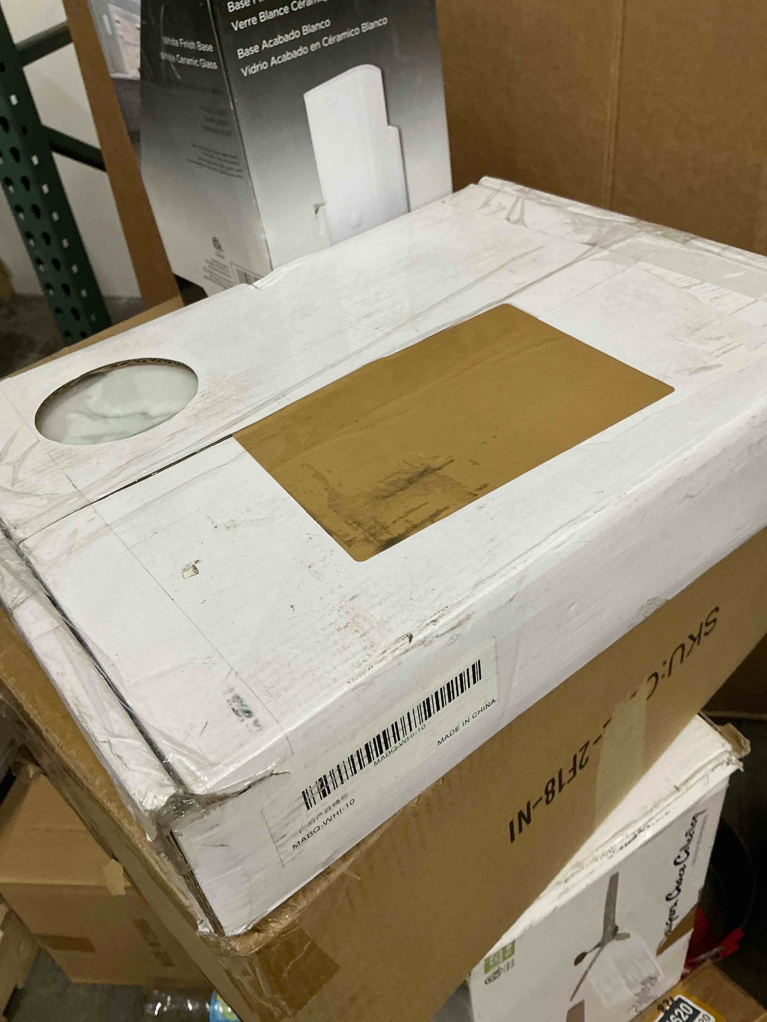 Condition photo showing New/Like New for carrara white lantern arabesque 12x9in. recycled glass 3d marble looks floor and wall mosaic tile (7.6 sq ft/box)