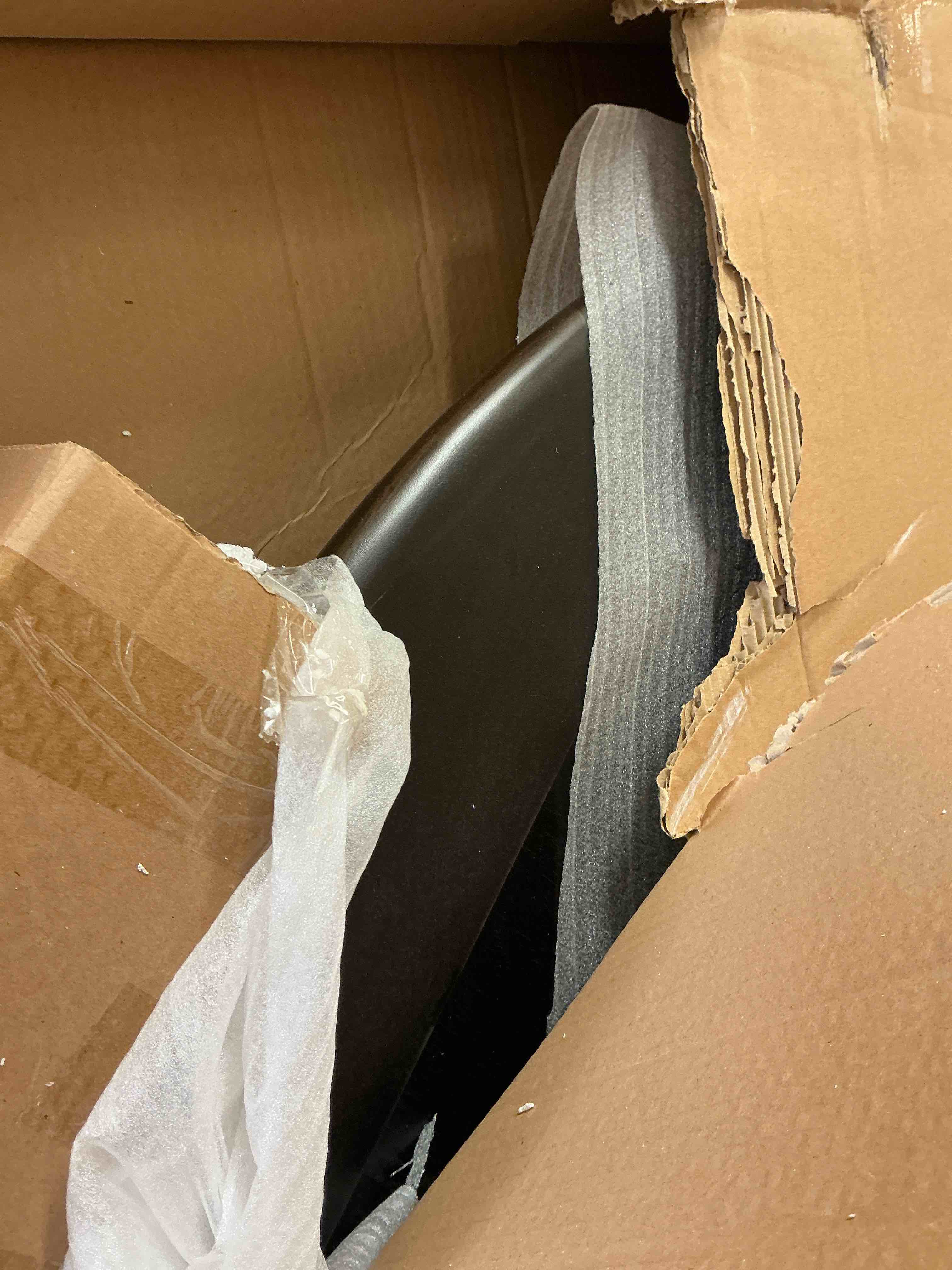 https://s3.amazonaws.com/lotting-images-prod/bidfta/BRN4115069_1783546846116.jpeg