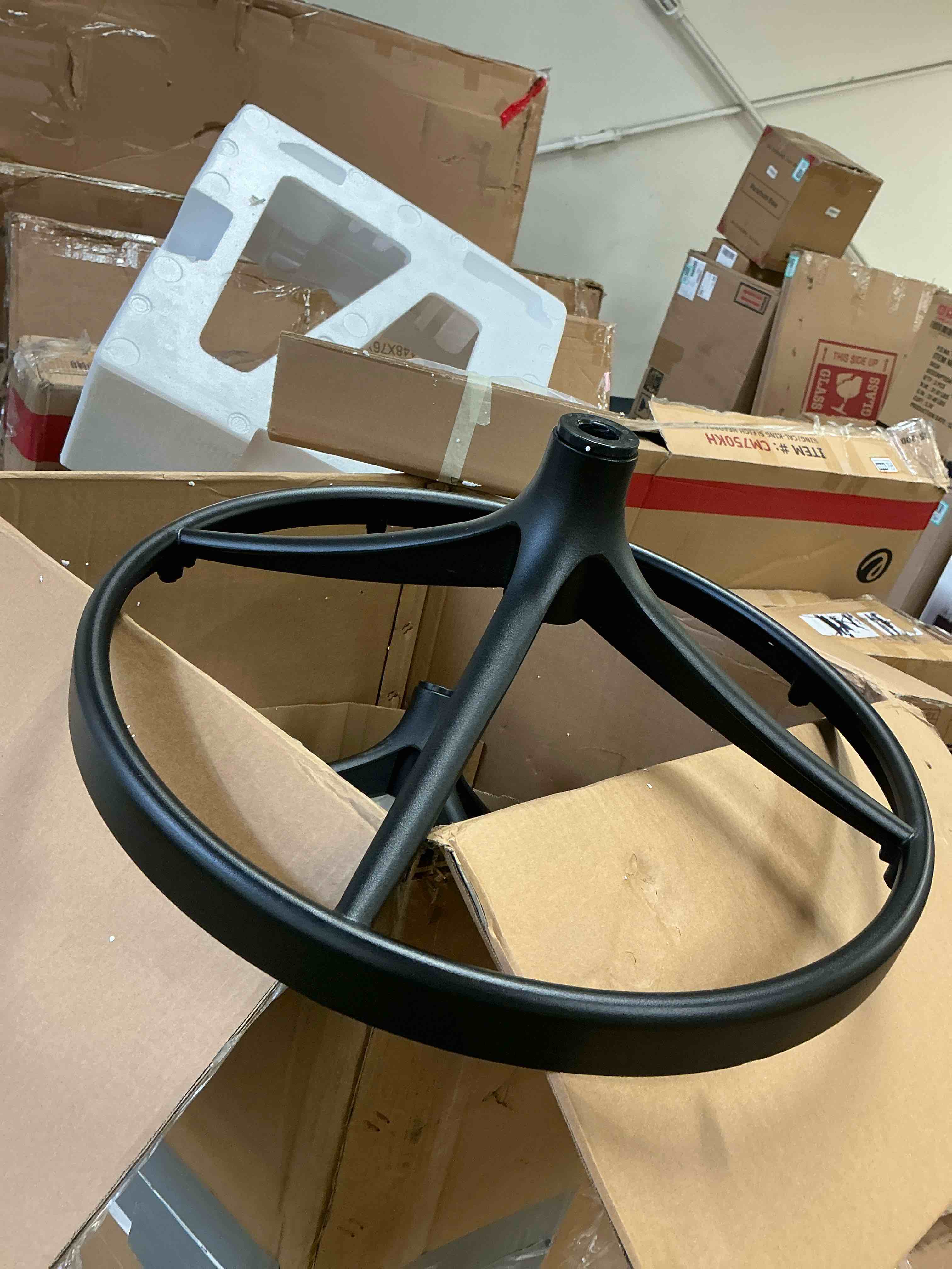 https://s3.amazonaws.com/lotting-images-prod/bidfta/BRN4115101_1783611704963.jpeg