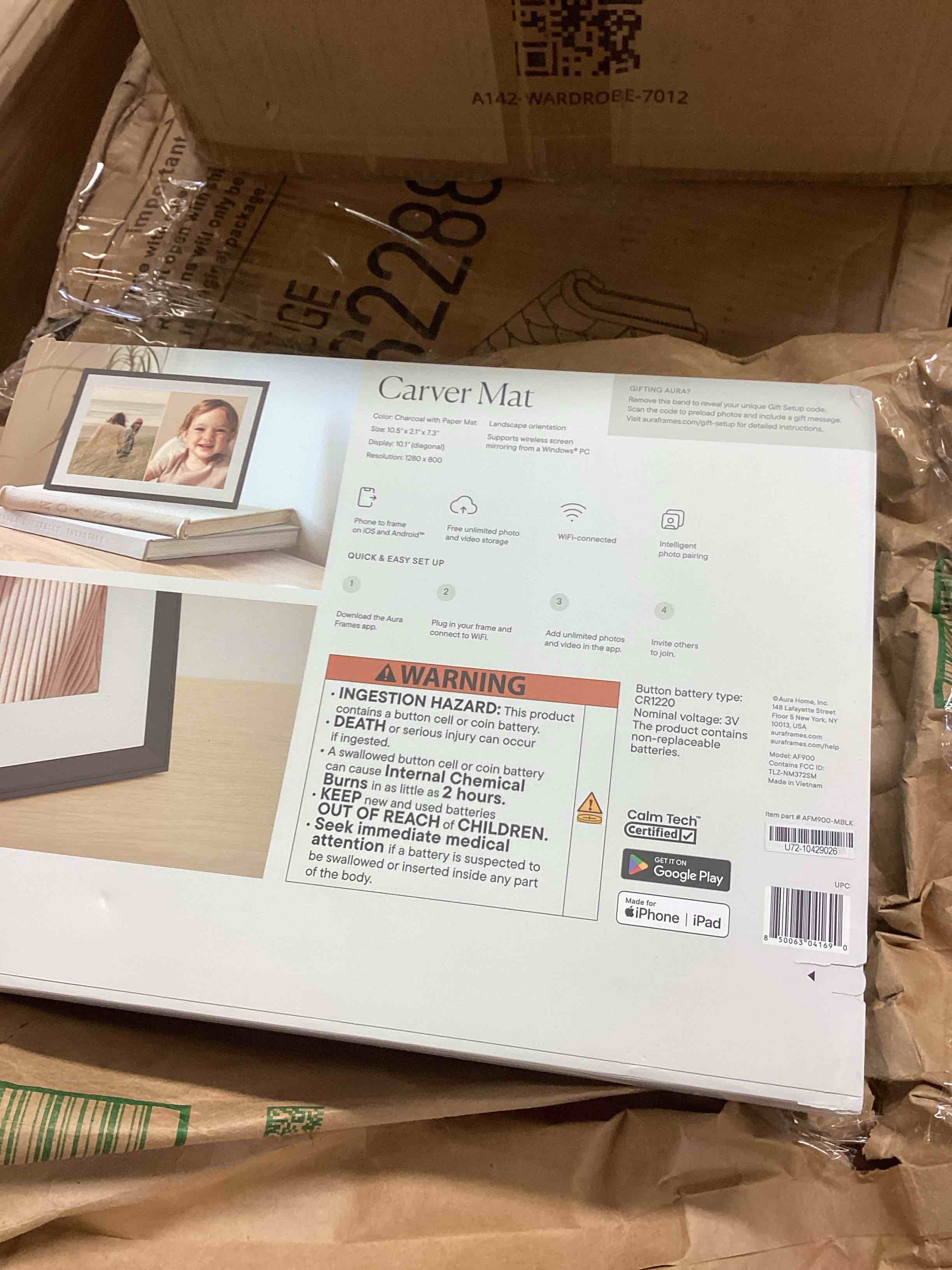 Condition photo showing New/Like New for aura hd digital picture frame | carver mat: the best frame for gifting (pickup cage)