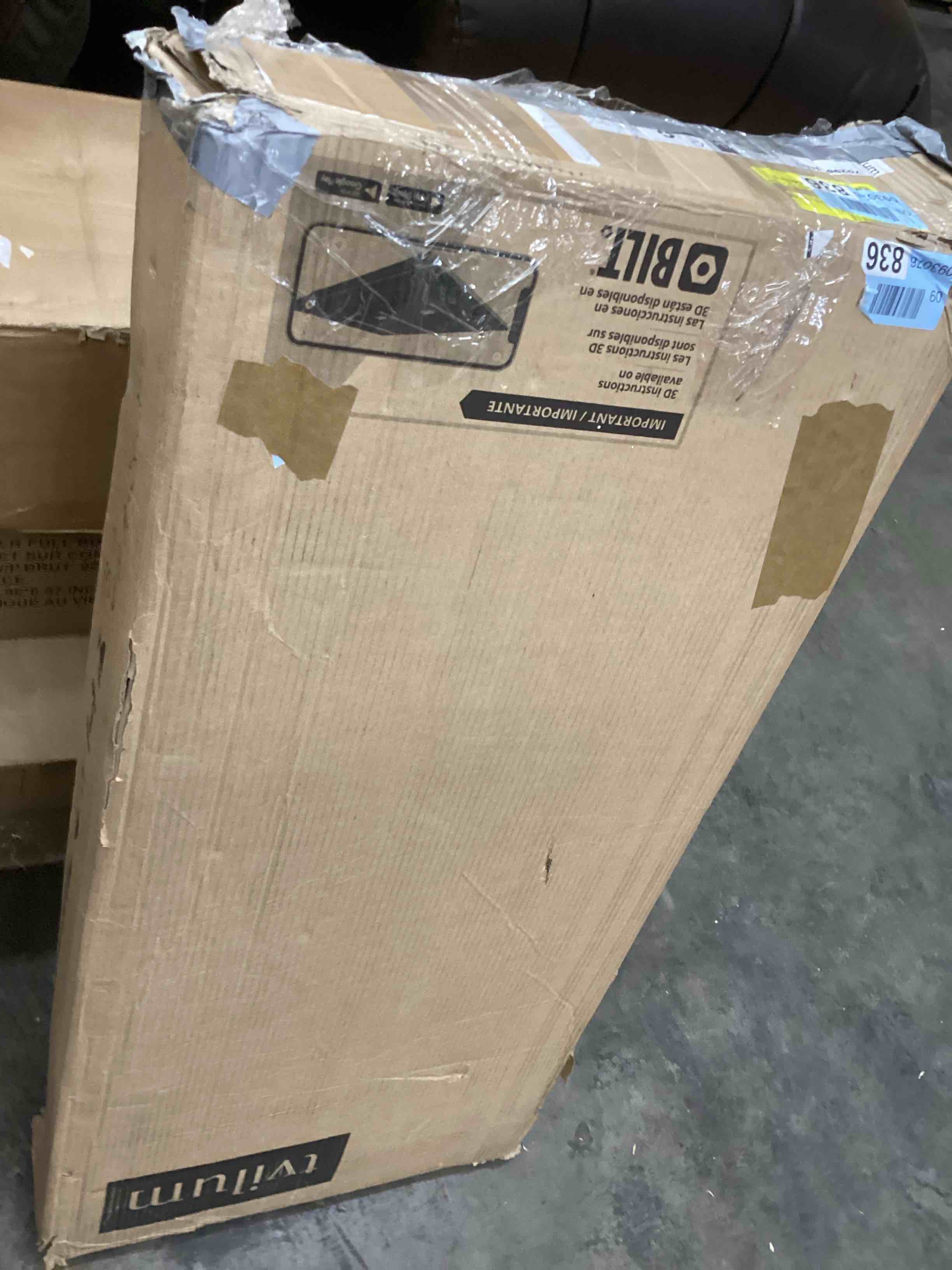 https://s3.amazonaws.com/lotting-images-prod/bidfta/BRN4117164_1777902871183.jpeg