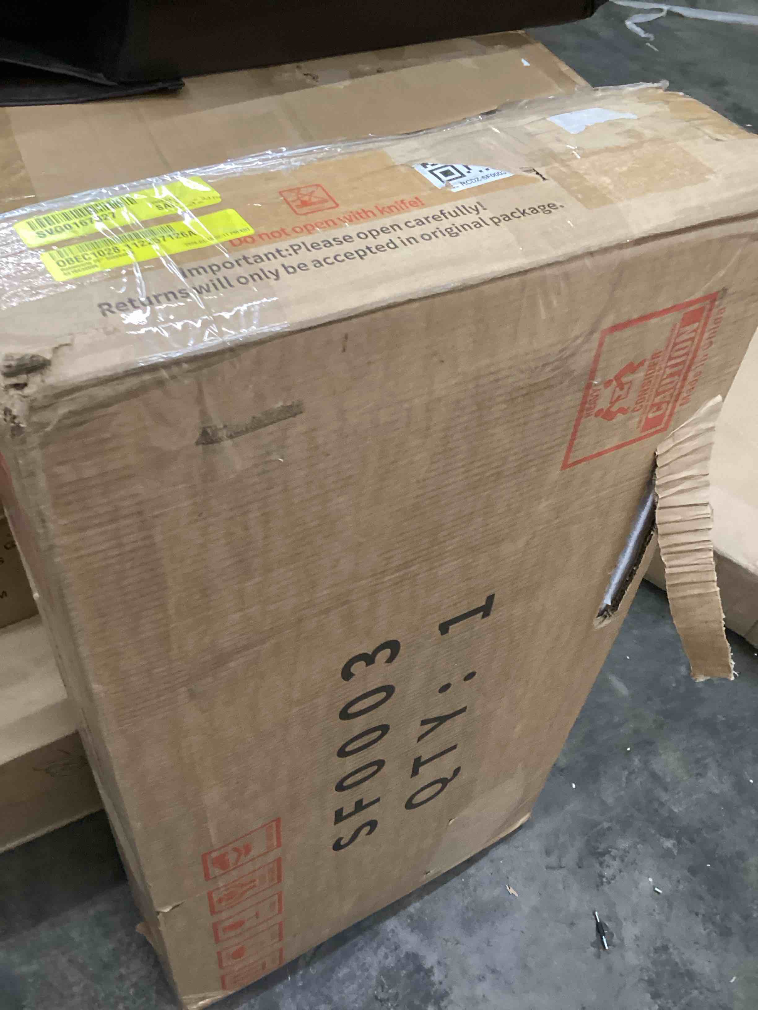 https://s3.amazonaws.com/lotting-images-prod/bidfta/BRN4117166_1777903696031.jpeg
