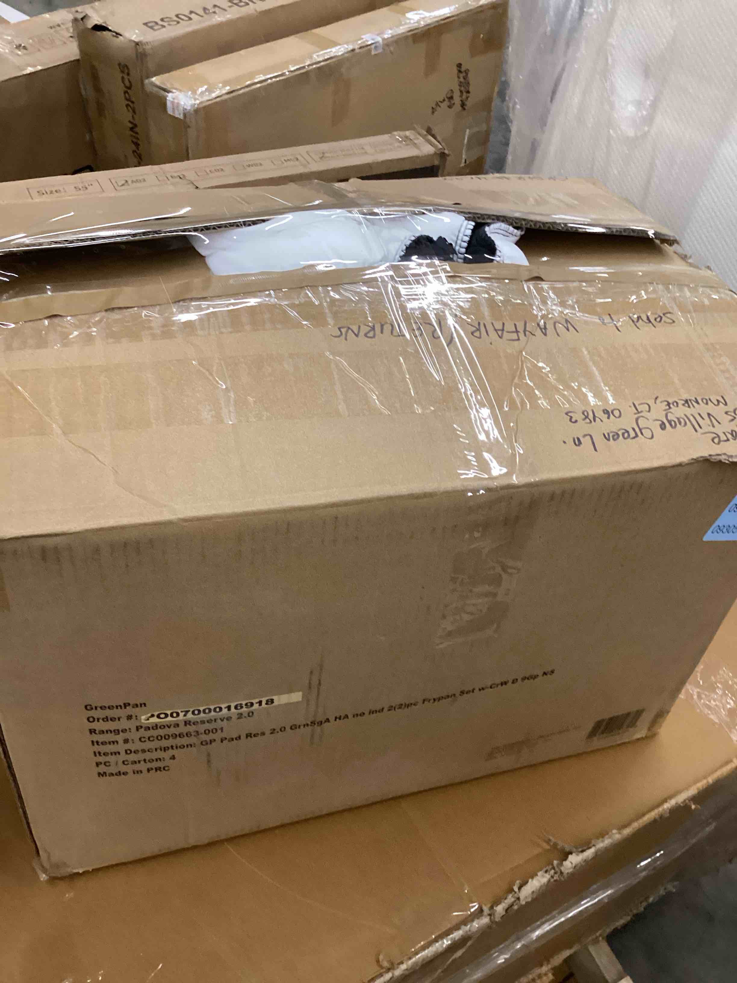 https://s3.amazonaws.com/lotting-images-prod/bidfta/BRN4117200_1777996059046.jpeg