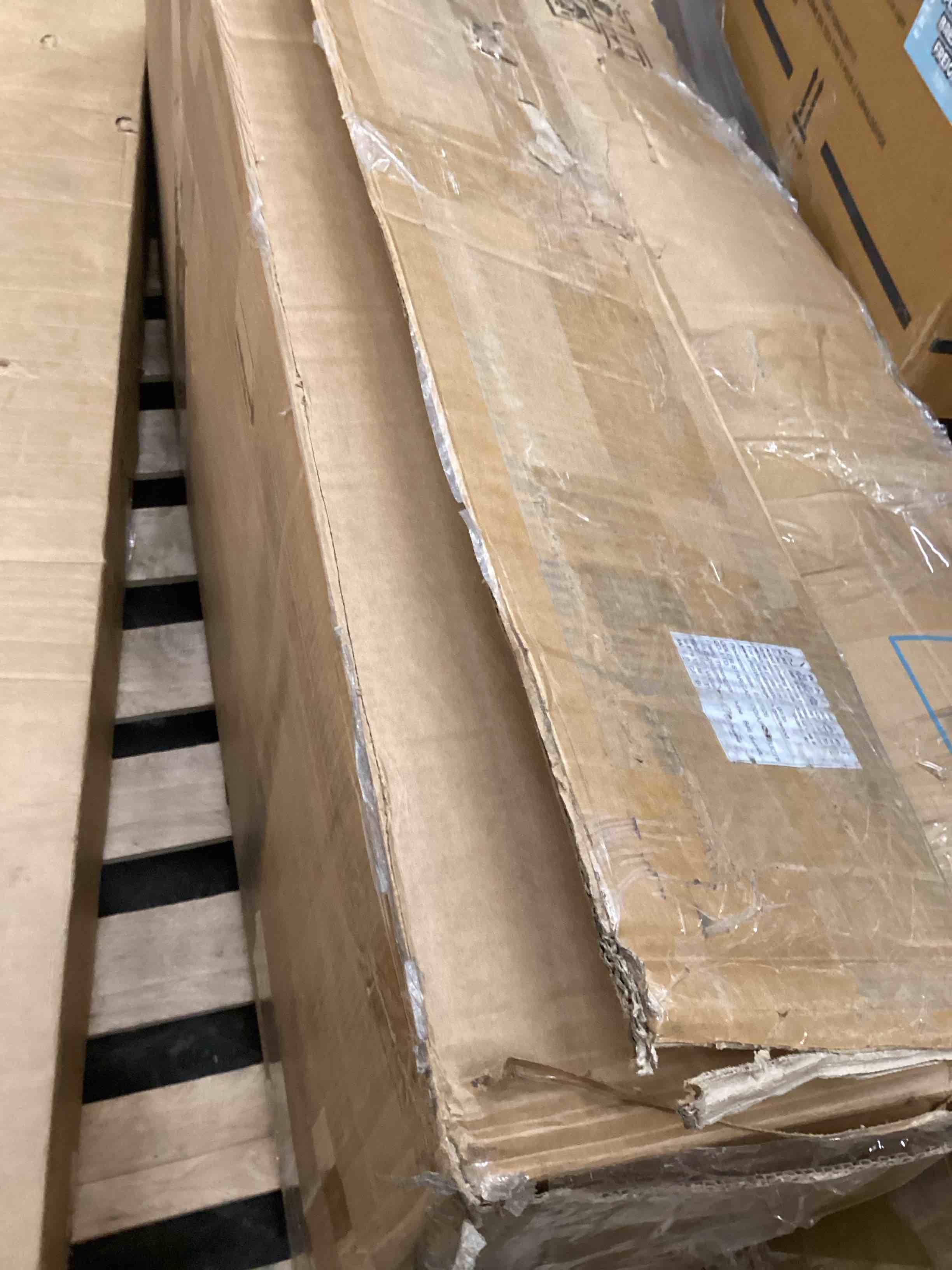 https://s3.amazonaws.com/lotting-images-prod/bidfta/BRN4117208_1777997604836.jpeg