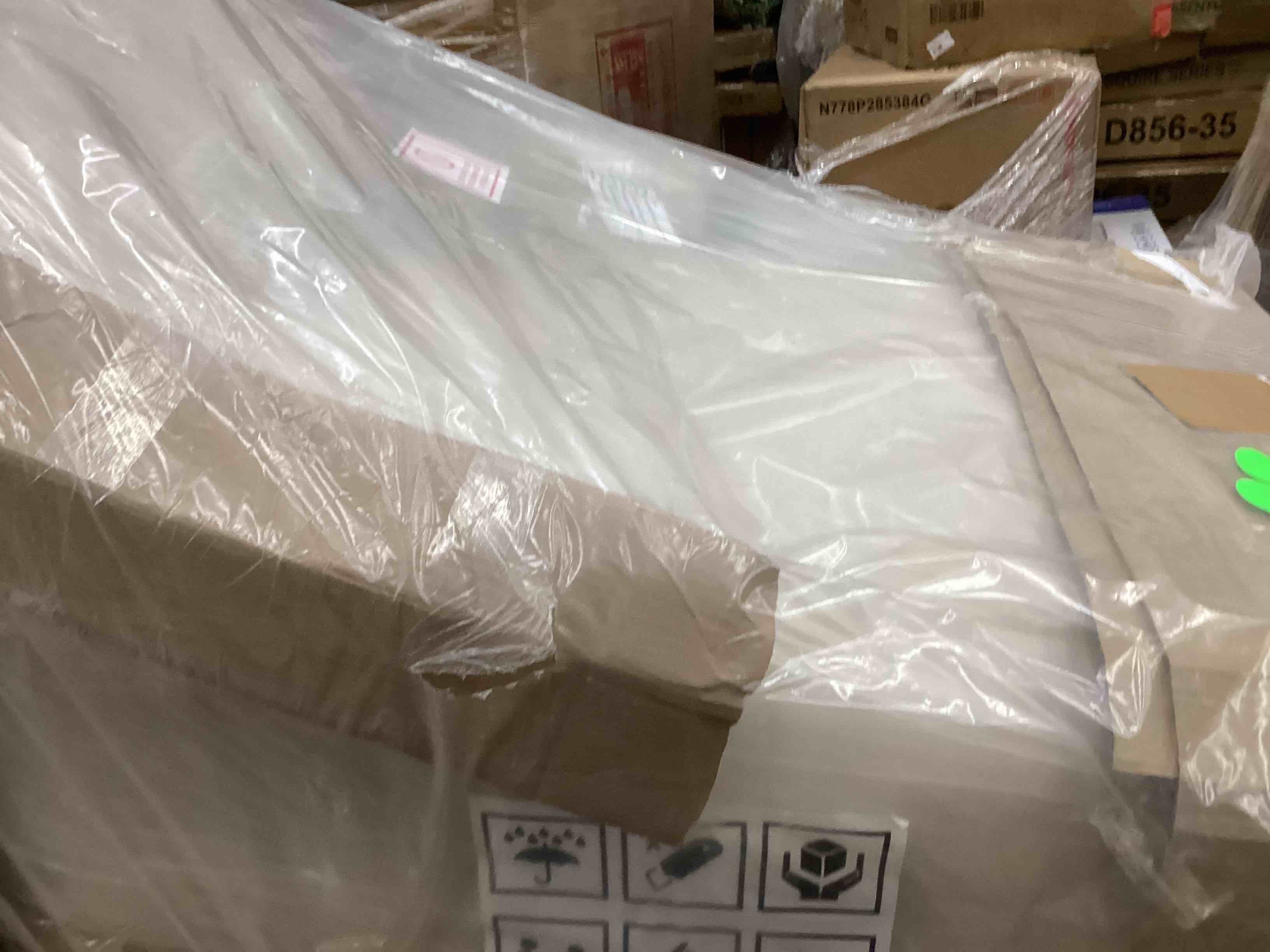 https://s3.amazonaws.com/lotting-images-prod/bidfta/BRN4117212_1777999239484.jpeg