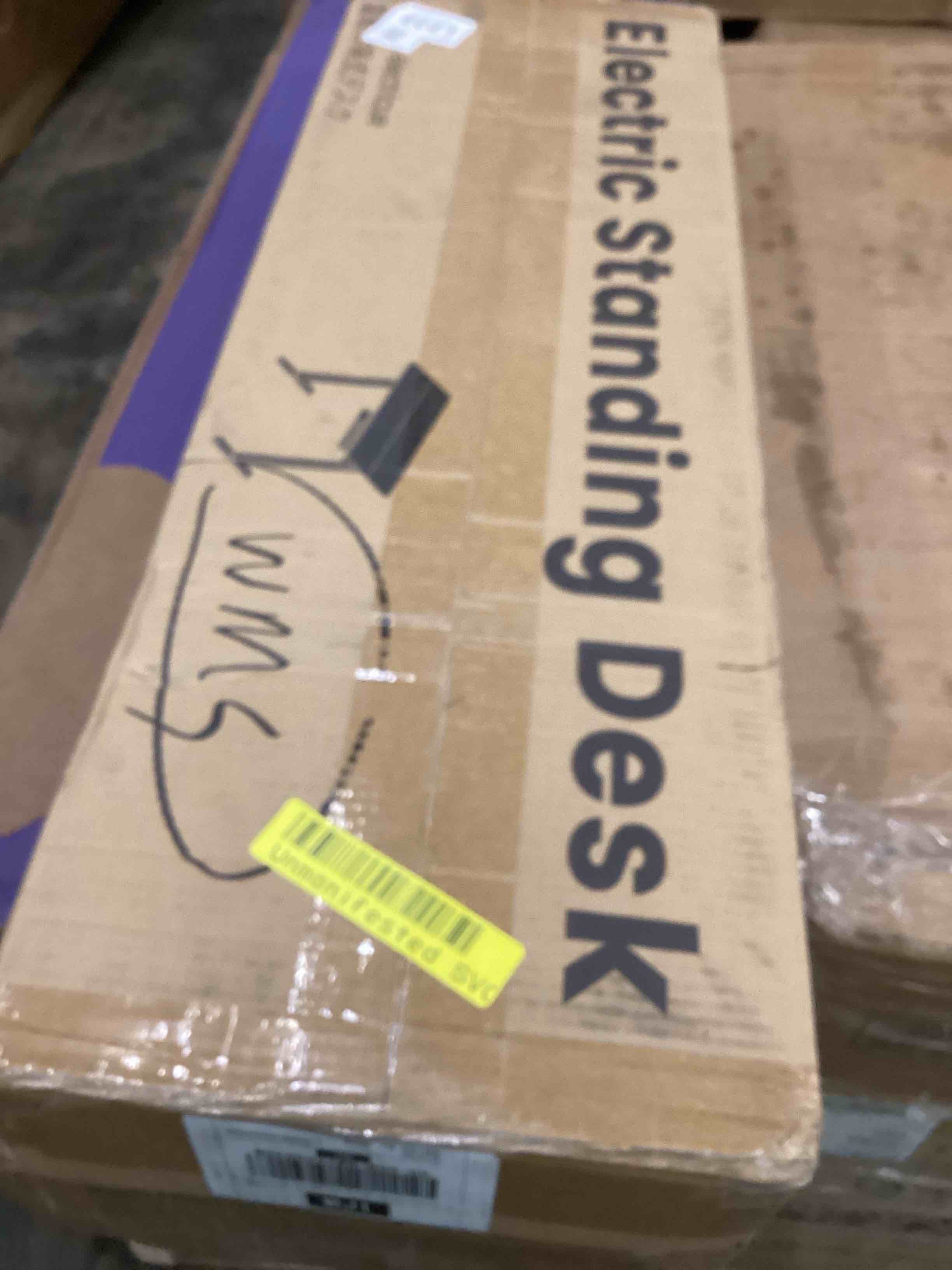 https://s3.amazonaws.com/lotting-images-prod/bidfta/BRN4117473_1778769666173.jpeg