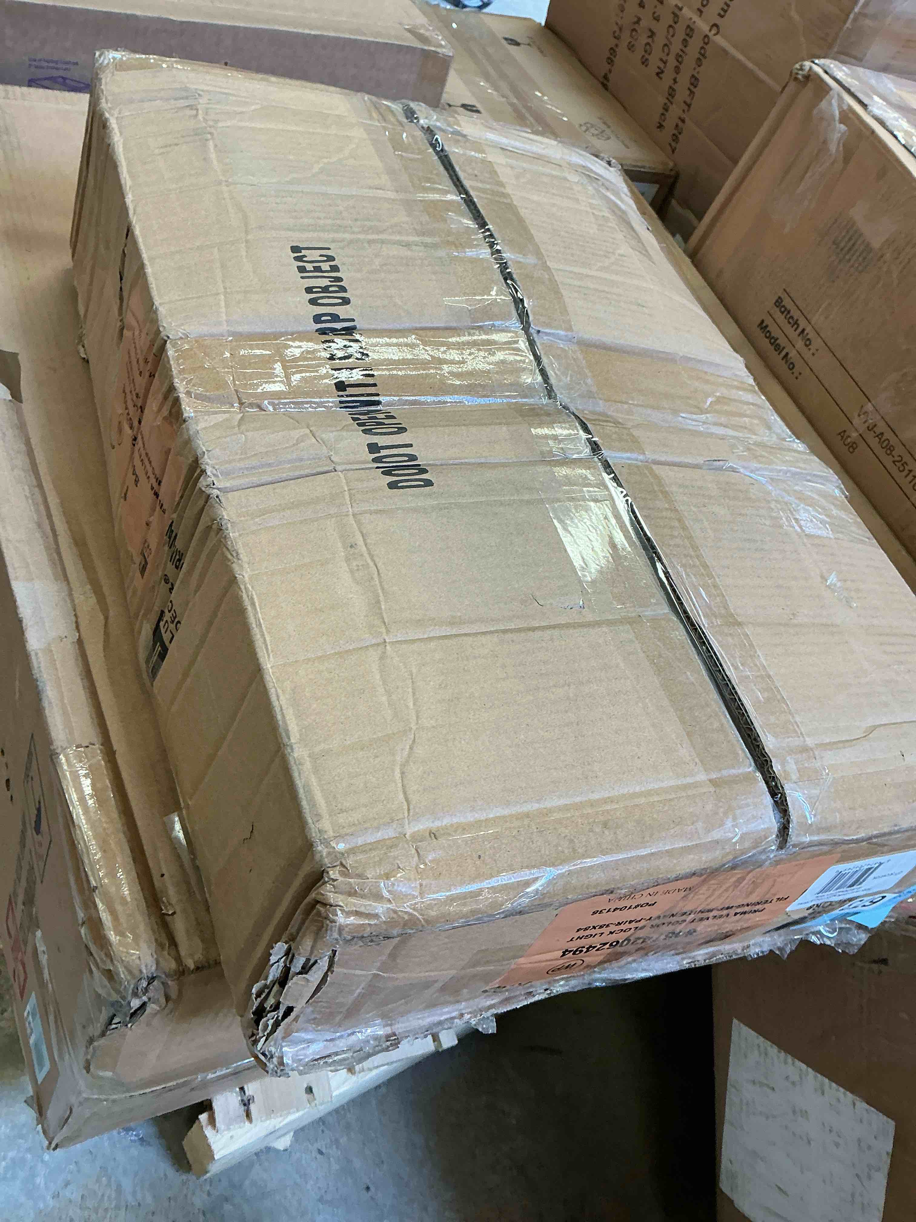 https://s3.amazonaws.com/lotting-images-prod/bidfta/BRN4118043_1779719831484.jpeg