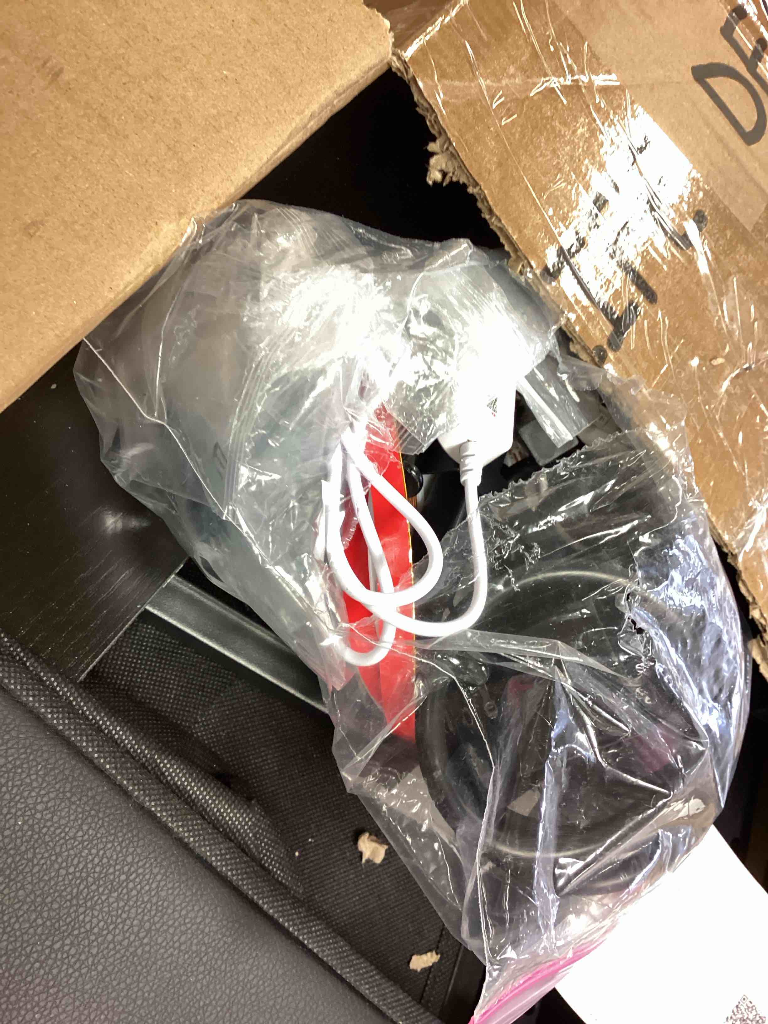 https://s3.amazonaws.com/lotting-images-prod/bidfta/BRN4118104_1779822274333.jpeg