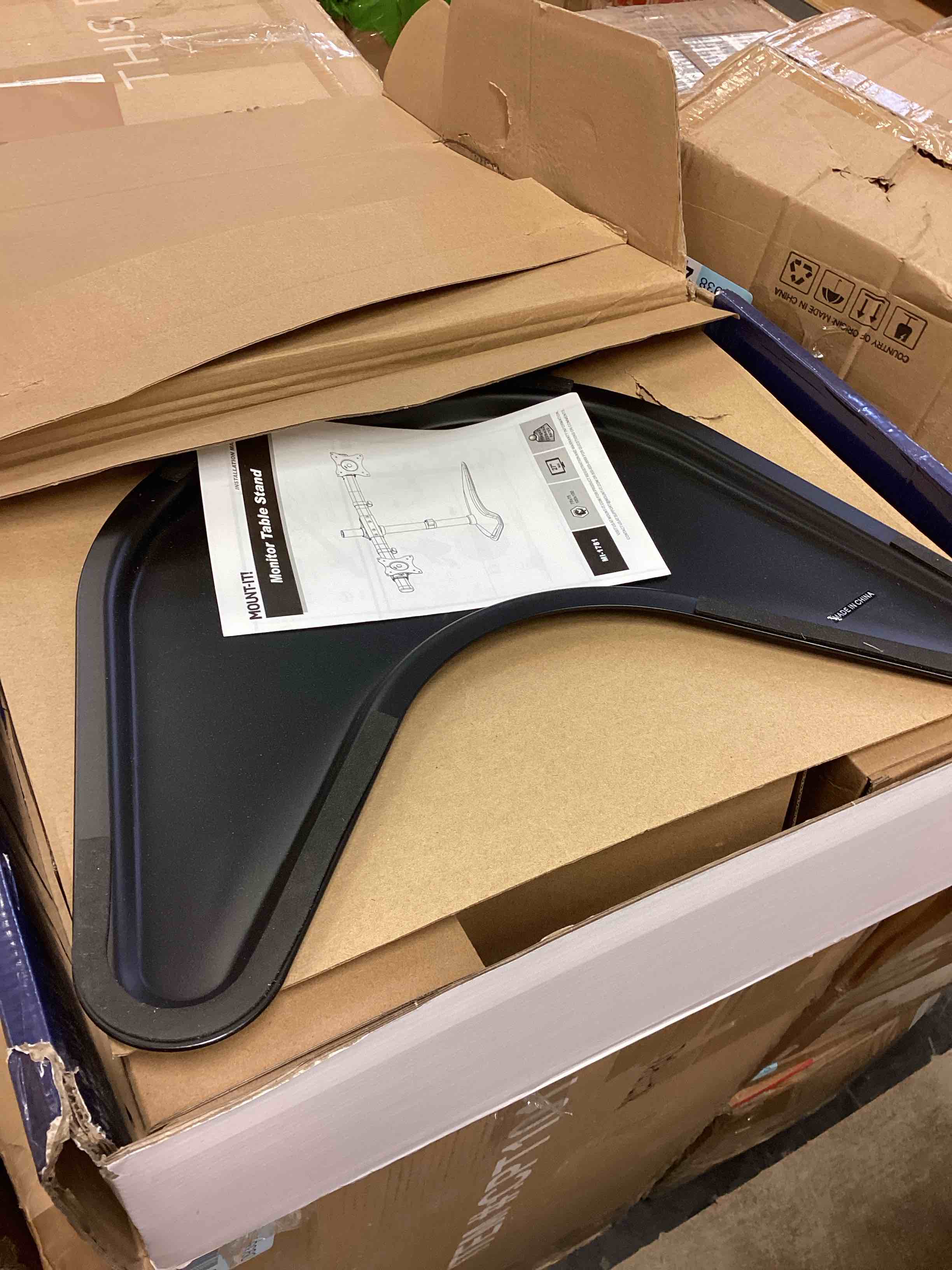 https://s3.amazonaws.com/lotting-images-prod/bidfta/BRN4118106_1779822671023.jpeg