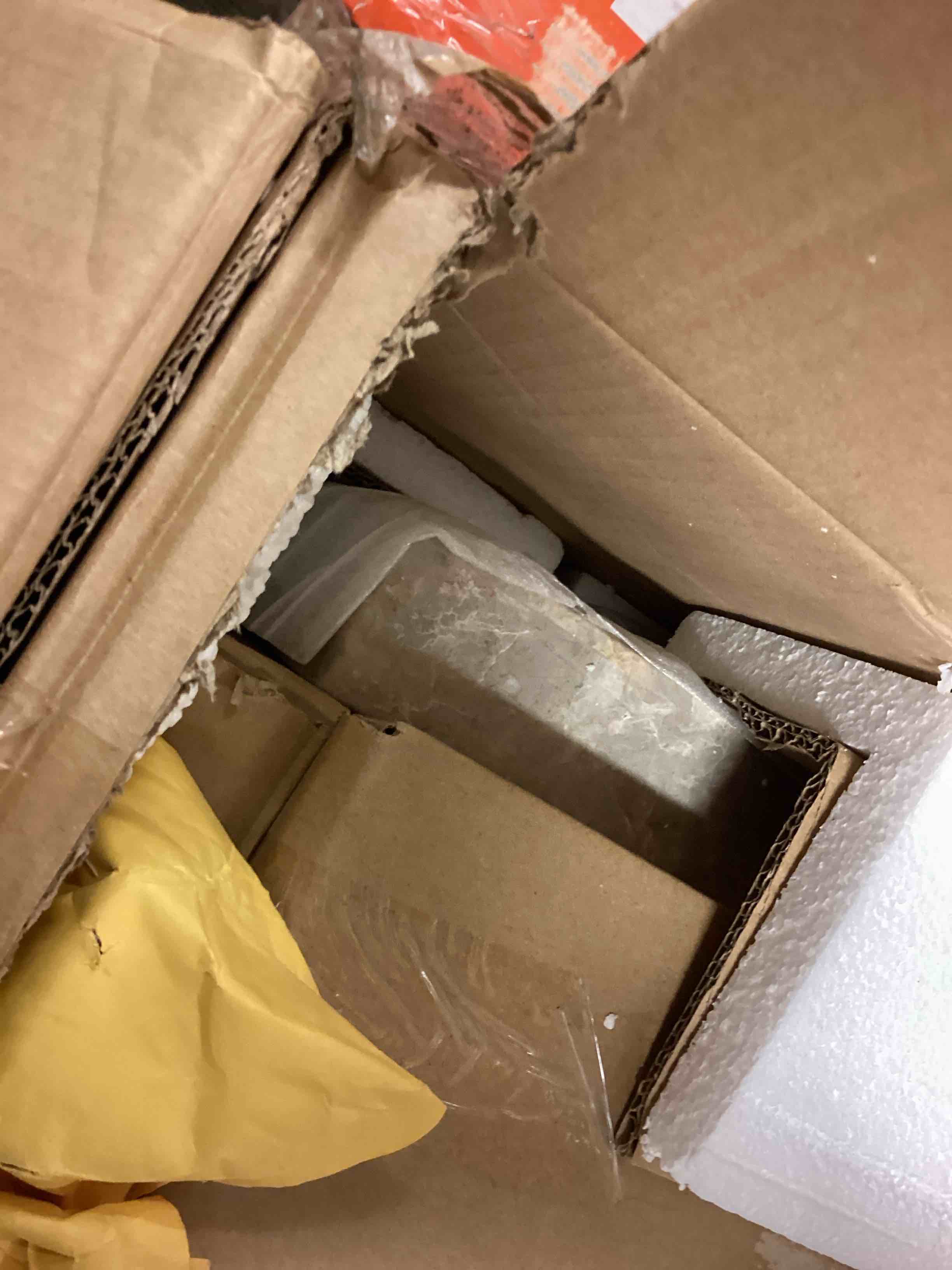 https://s3.amazonaws.com/lotting-images-prod/bidfta/BRN4118109_1779823365482.jpeg