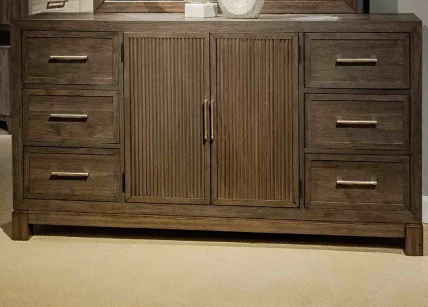 313-Br31 Liberty Furniture Modern Edge 2 Door 6 Drawer Dresser