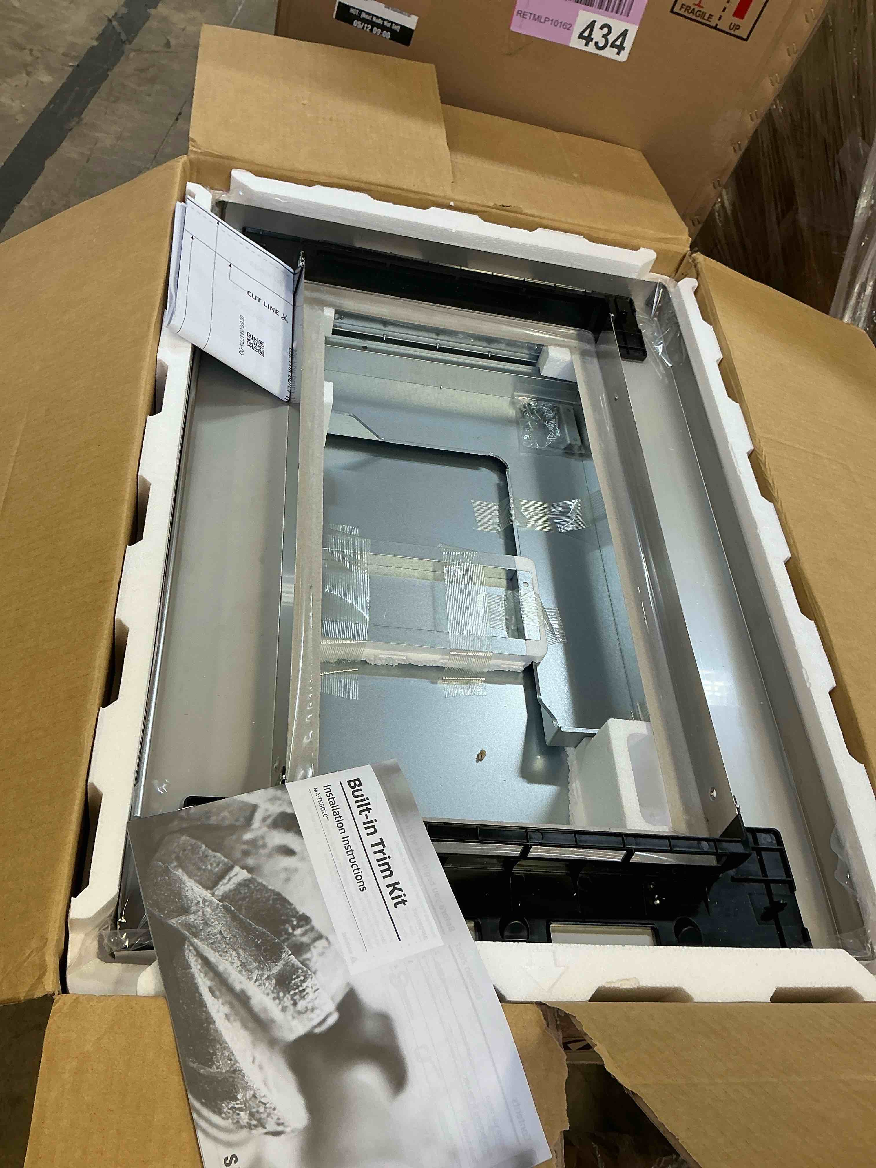 Condition photo showing Good Condition for samsung microwave oven trim kit, stainless steel, ma-tk8020ts/aa