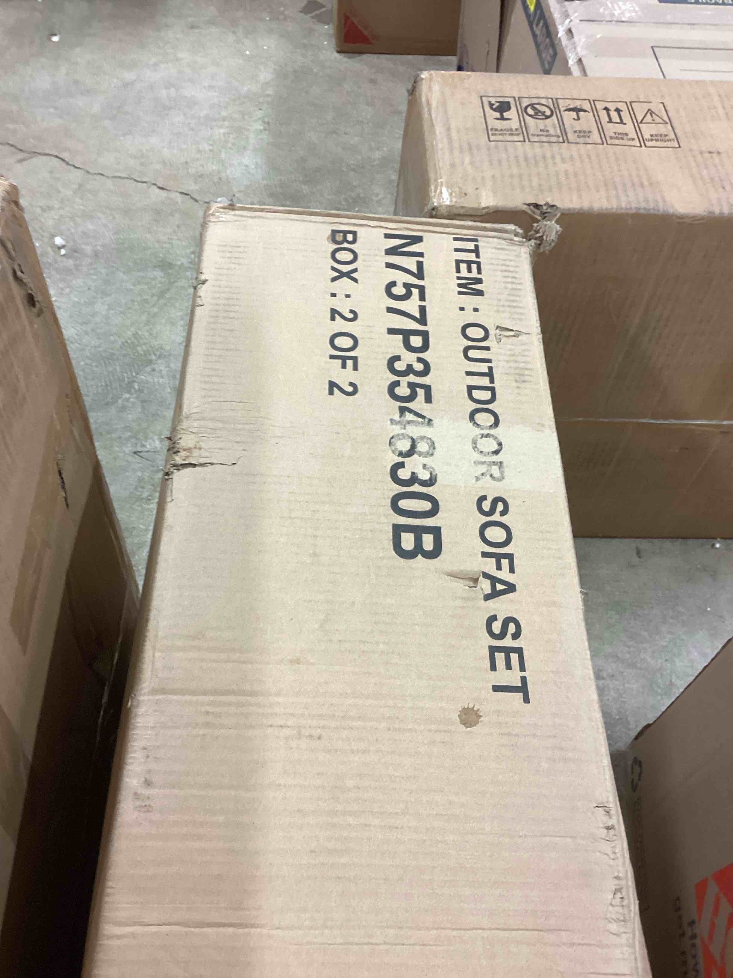 https://s3.amazonaws.com/lotting-images-prod/bidfta/BRN4118667_1780926412118.jpeg