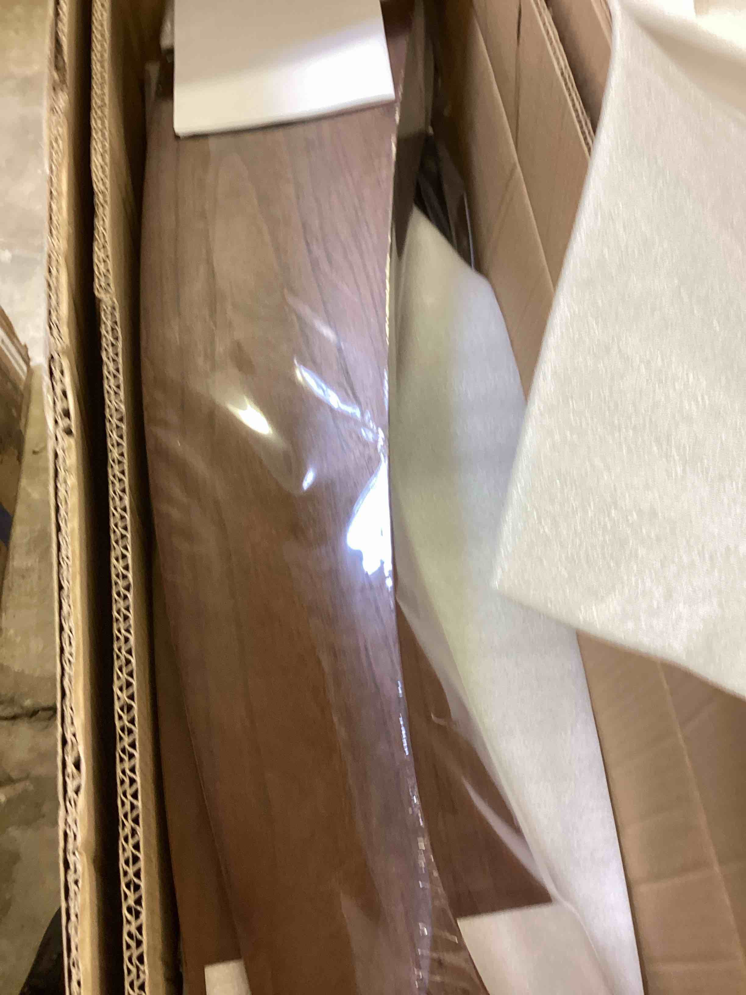 Condition photo showing Good Condition for duclsaty traditional / classic fan 72-in brown/black with stained wood finish blades
