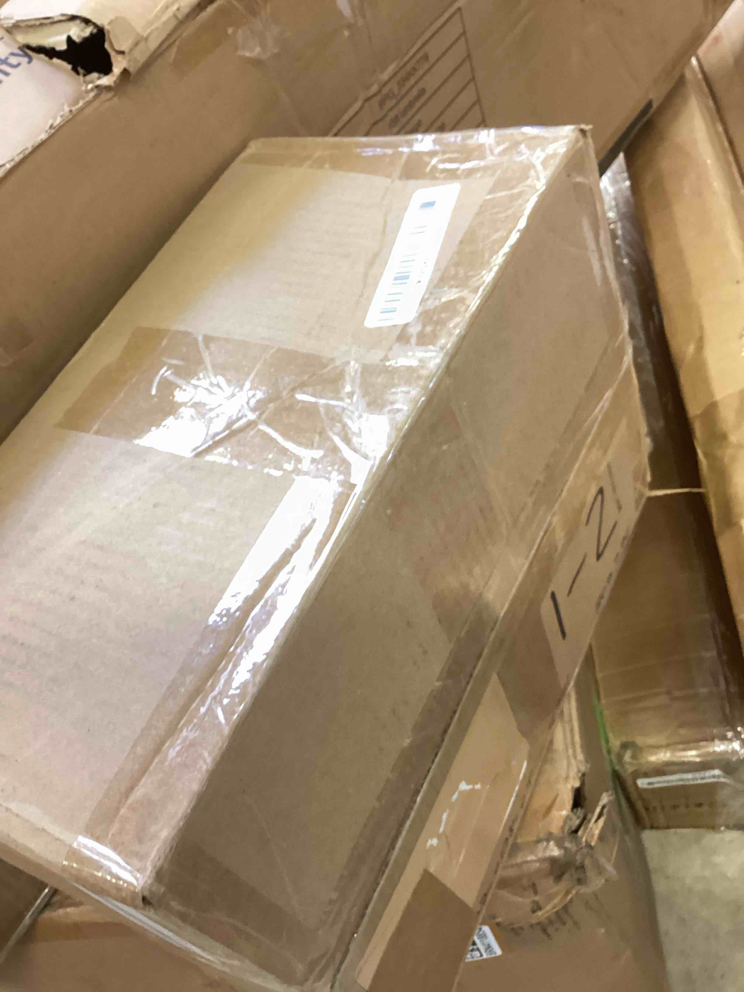 Condition photo showing Good Condition for wall lamp ,white (model similar from stock photo)