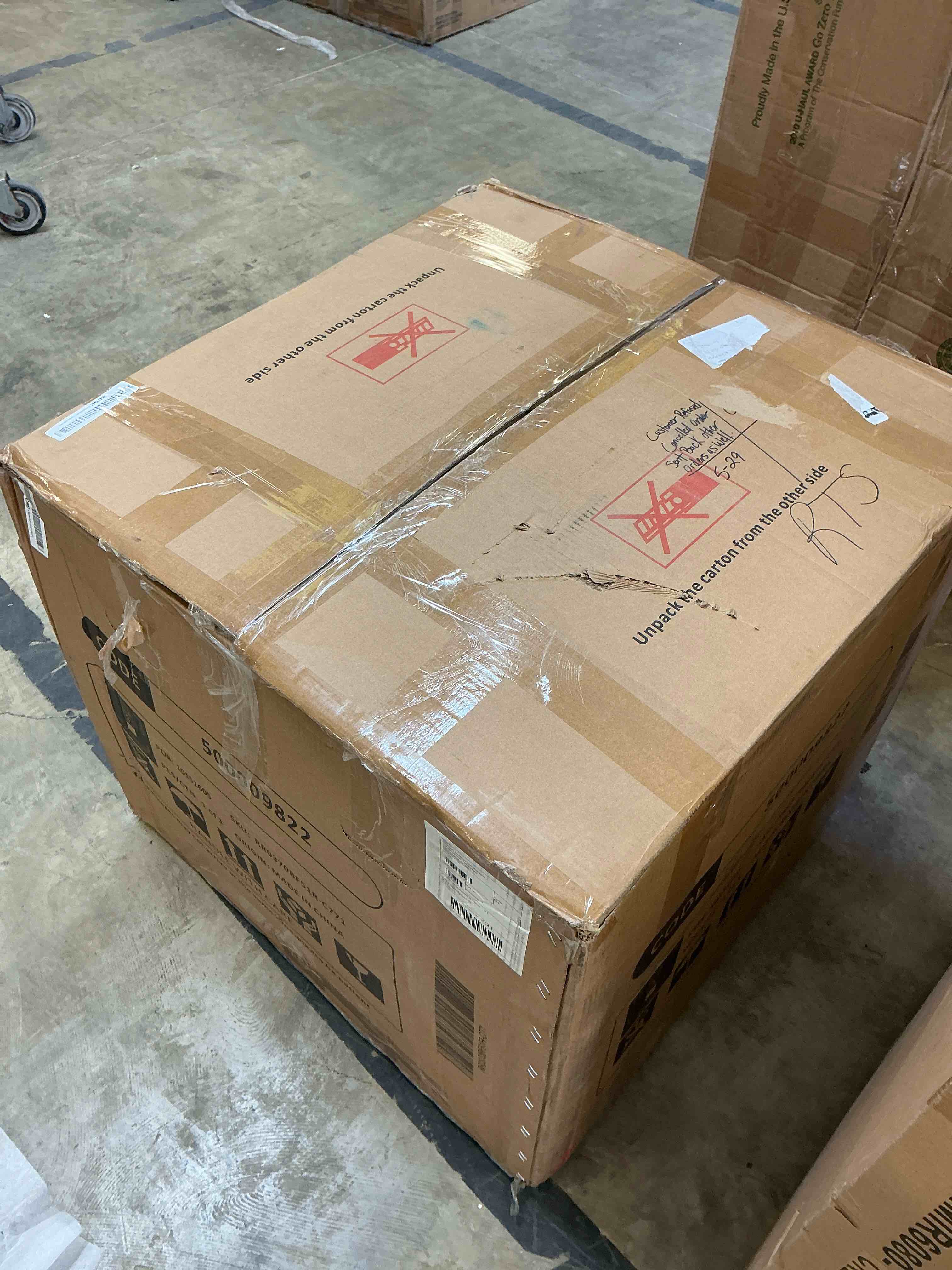 https://s3.amazonaws.com/lotting-images-prod/bidfta/BRN4119069_1781552243753.jpeg