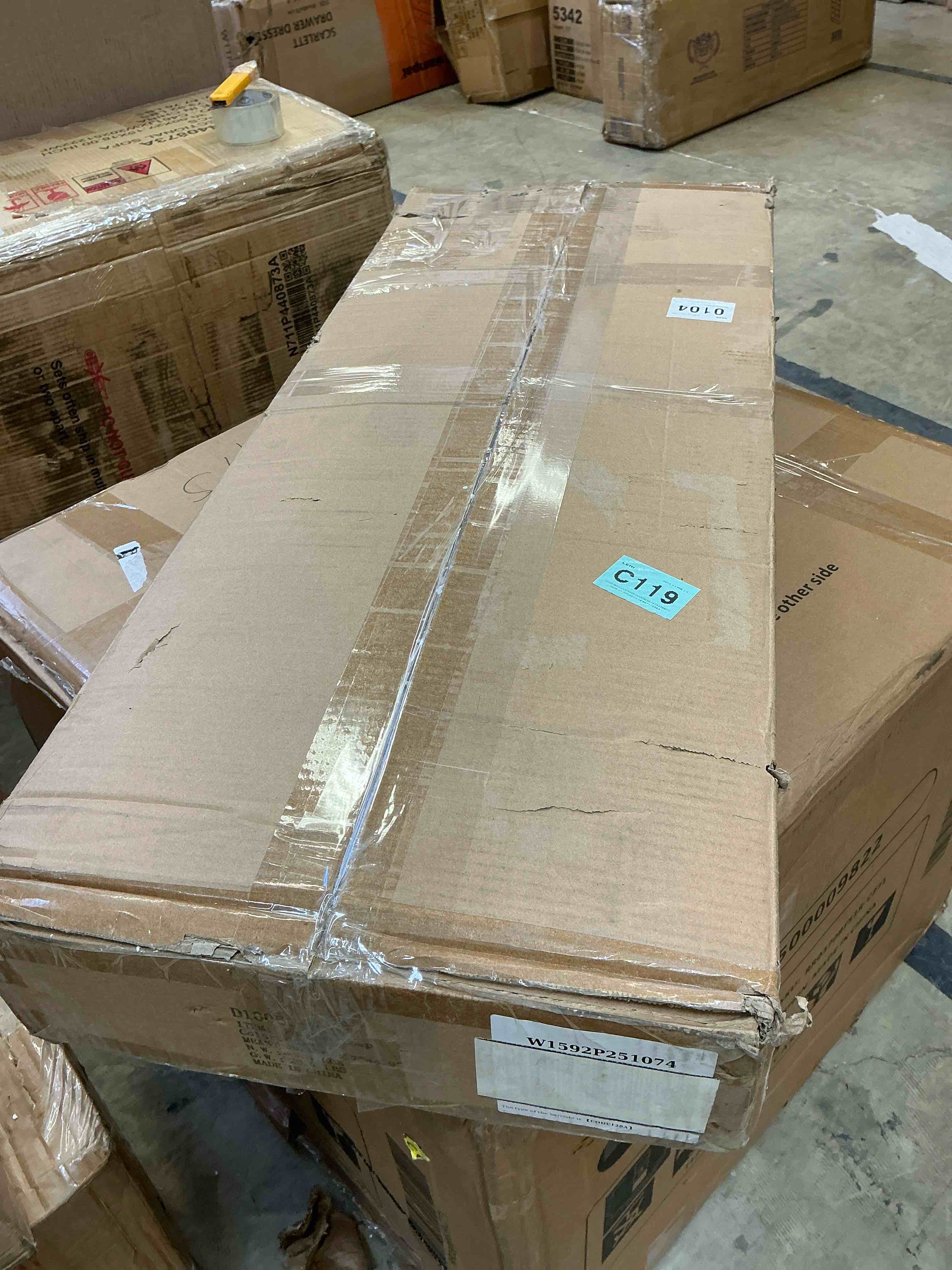 https://s3.amazonaws.com/lotting-images-prod/bidfta/BRN4119074_1781554531911.jpeg