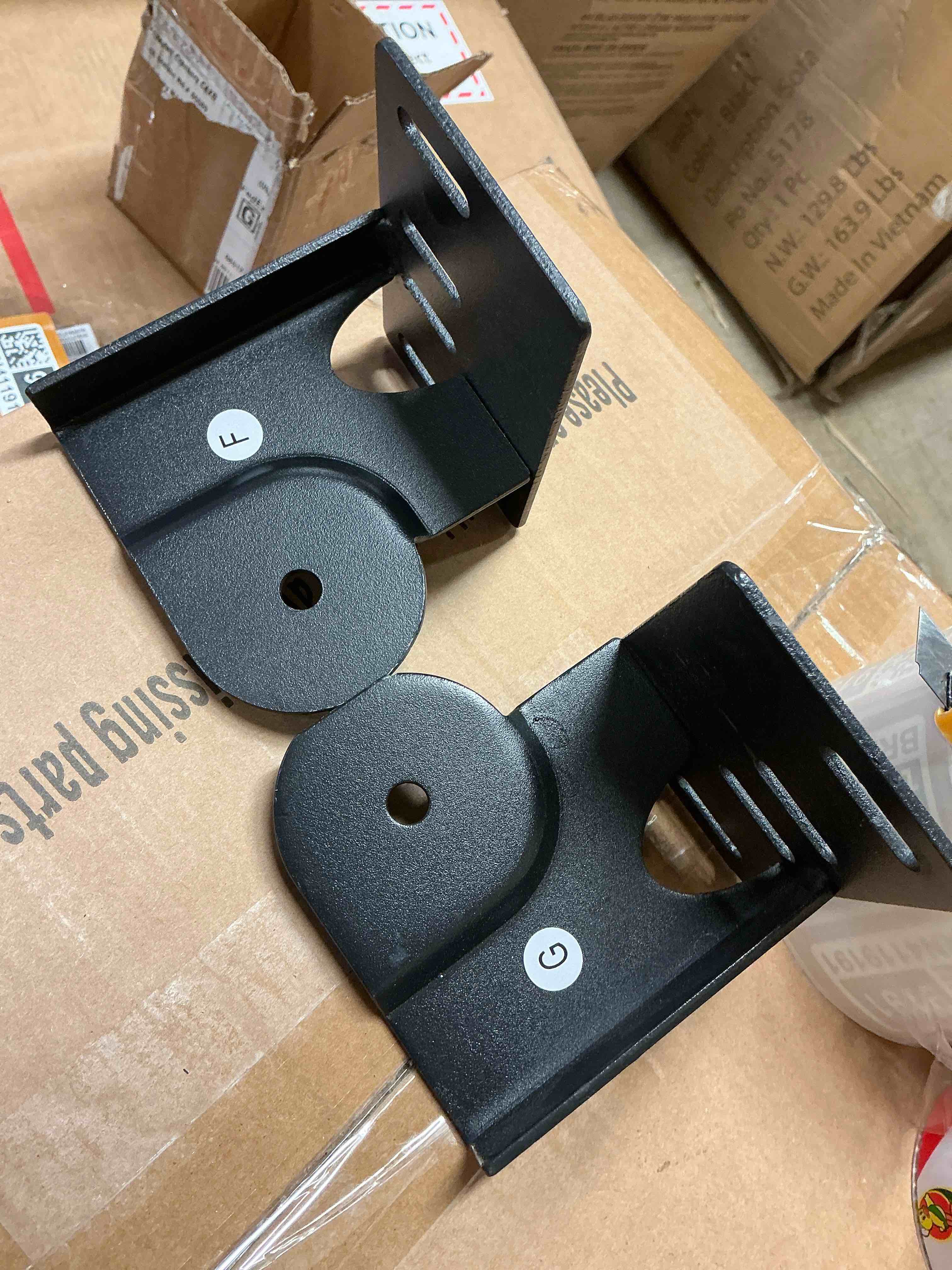 Condition photo showing Good Condition for enforce® headboard/footboard bracket attachment
