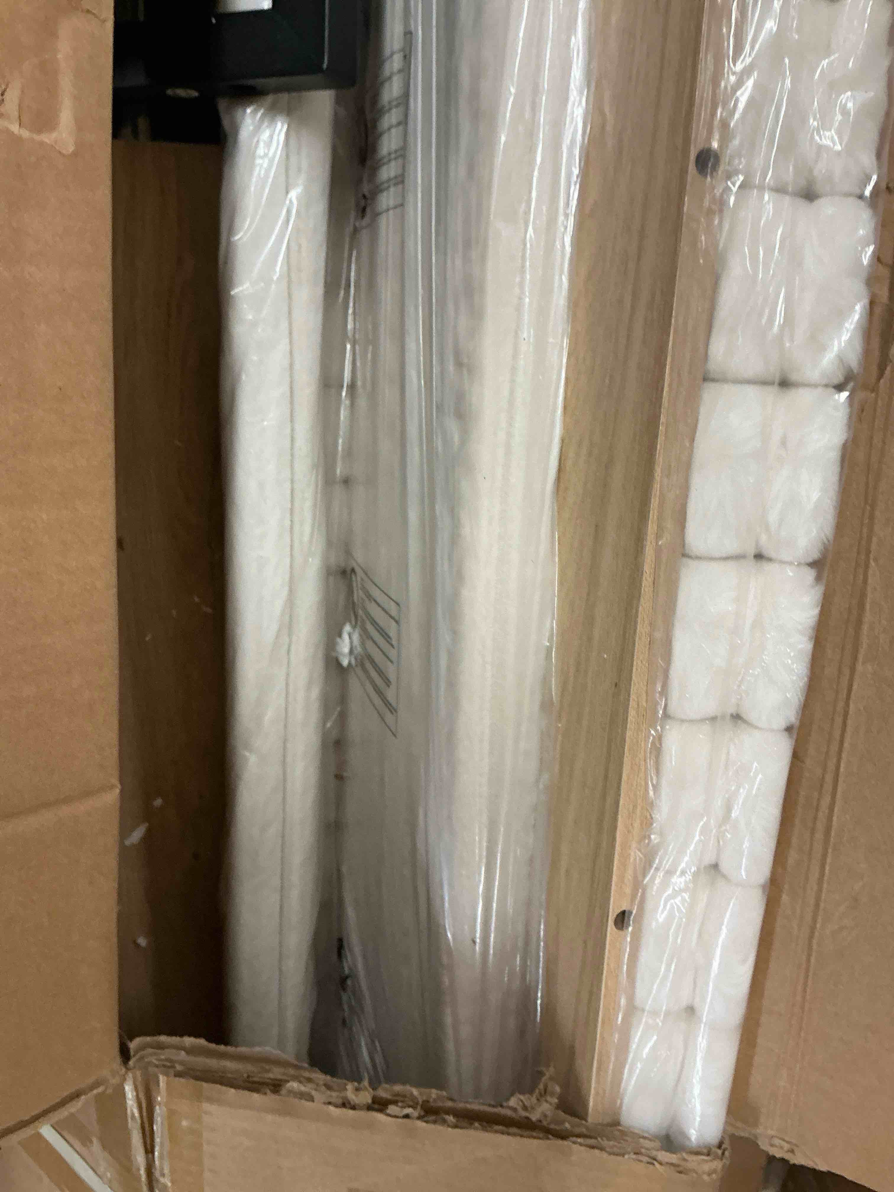https://s3.amazonaws.com/lotting-images-prod/bidfta/BRN4119640_1782914929482.jpeg