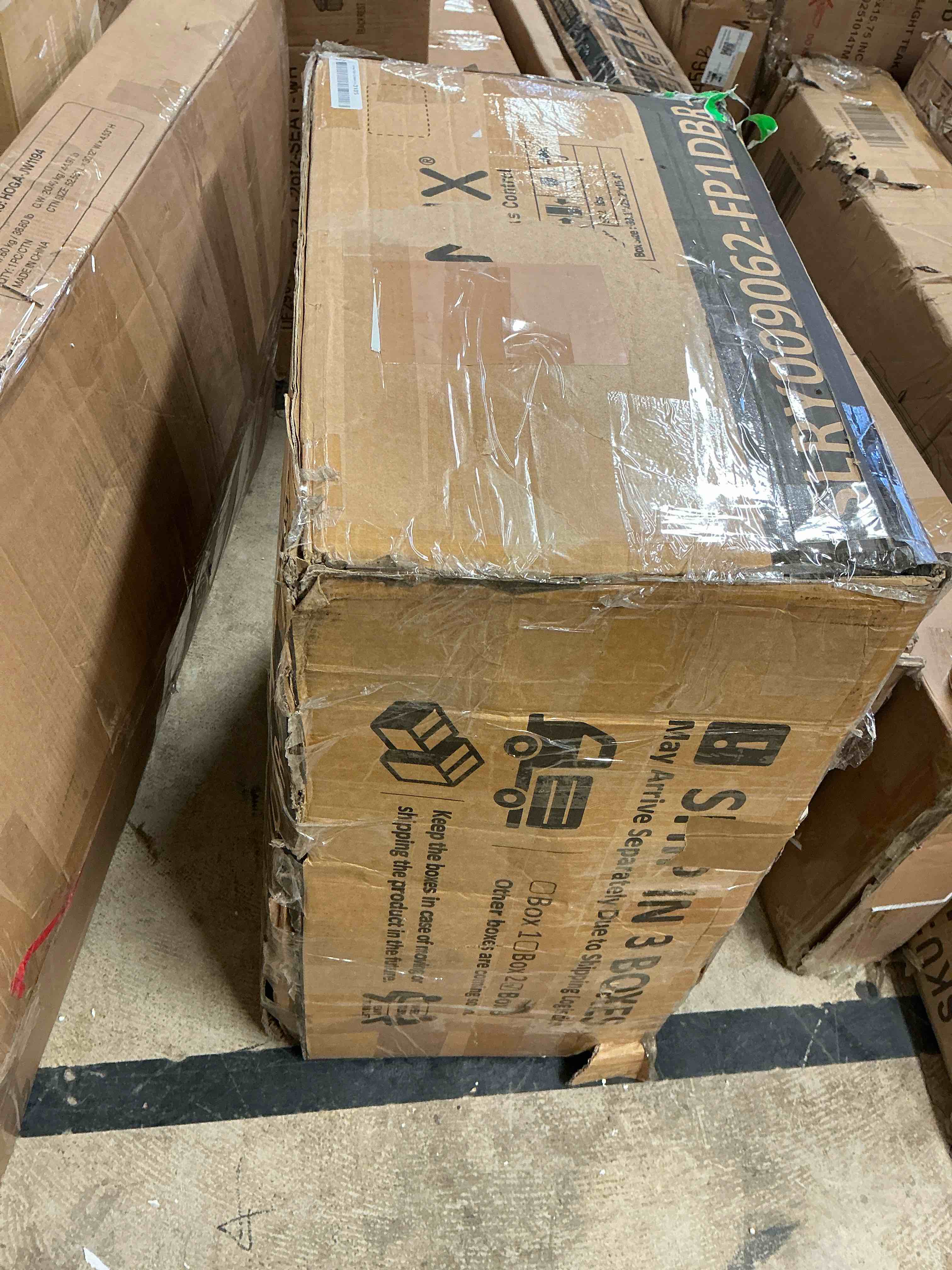 https://s3.amazonaws.com/lotting-images-prod/bidfta/BRN4119650_1782920287484.jpeg