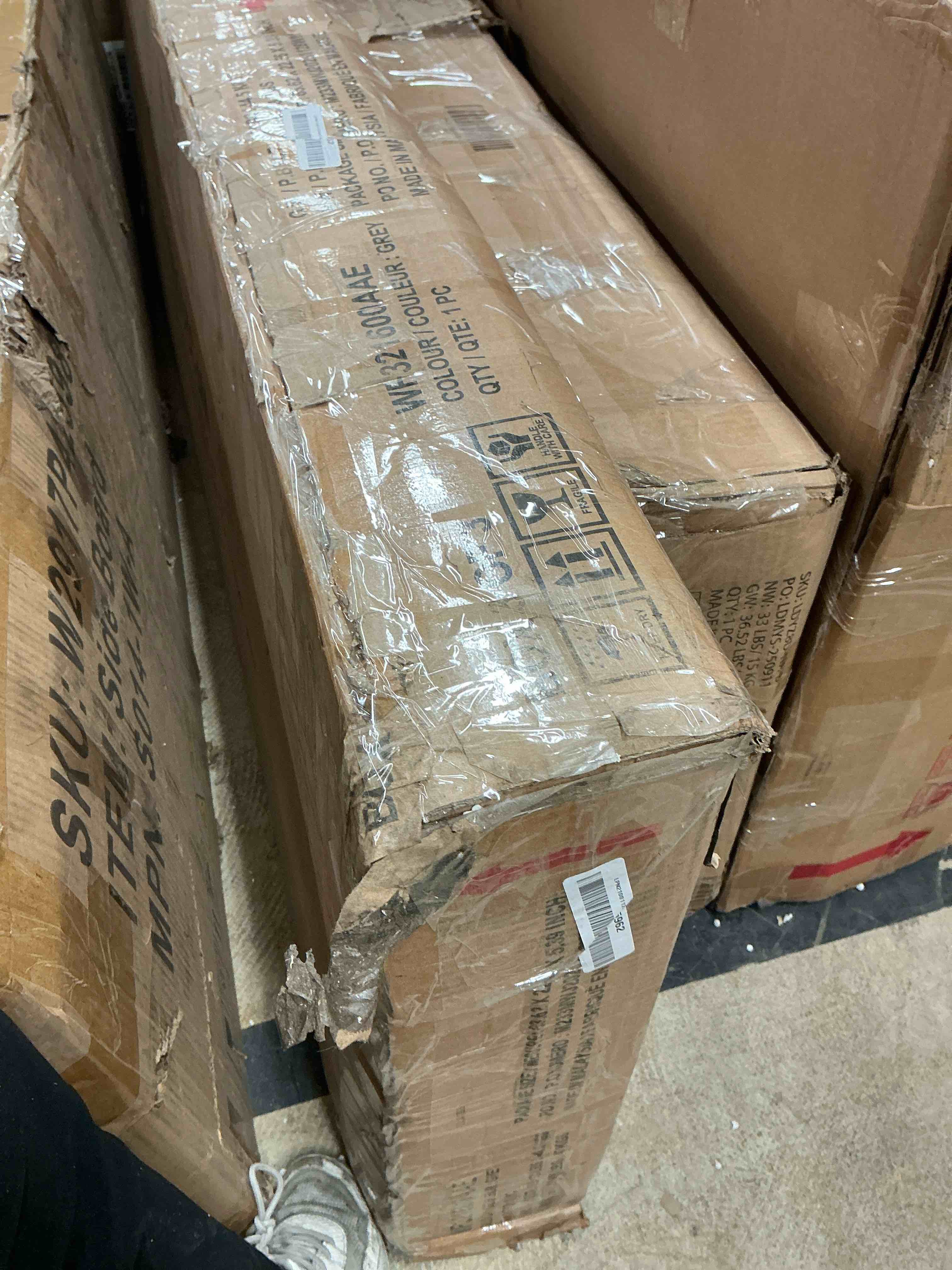 https://s3.amazonaws.com/lotting-images-prod/bidfta/BRN4119653_1782923333131.jpeg
