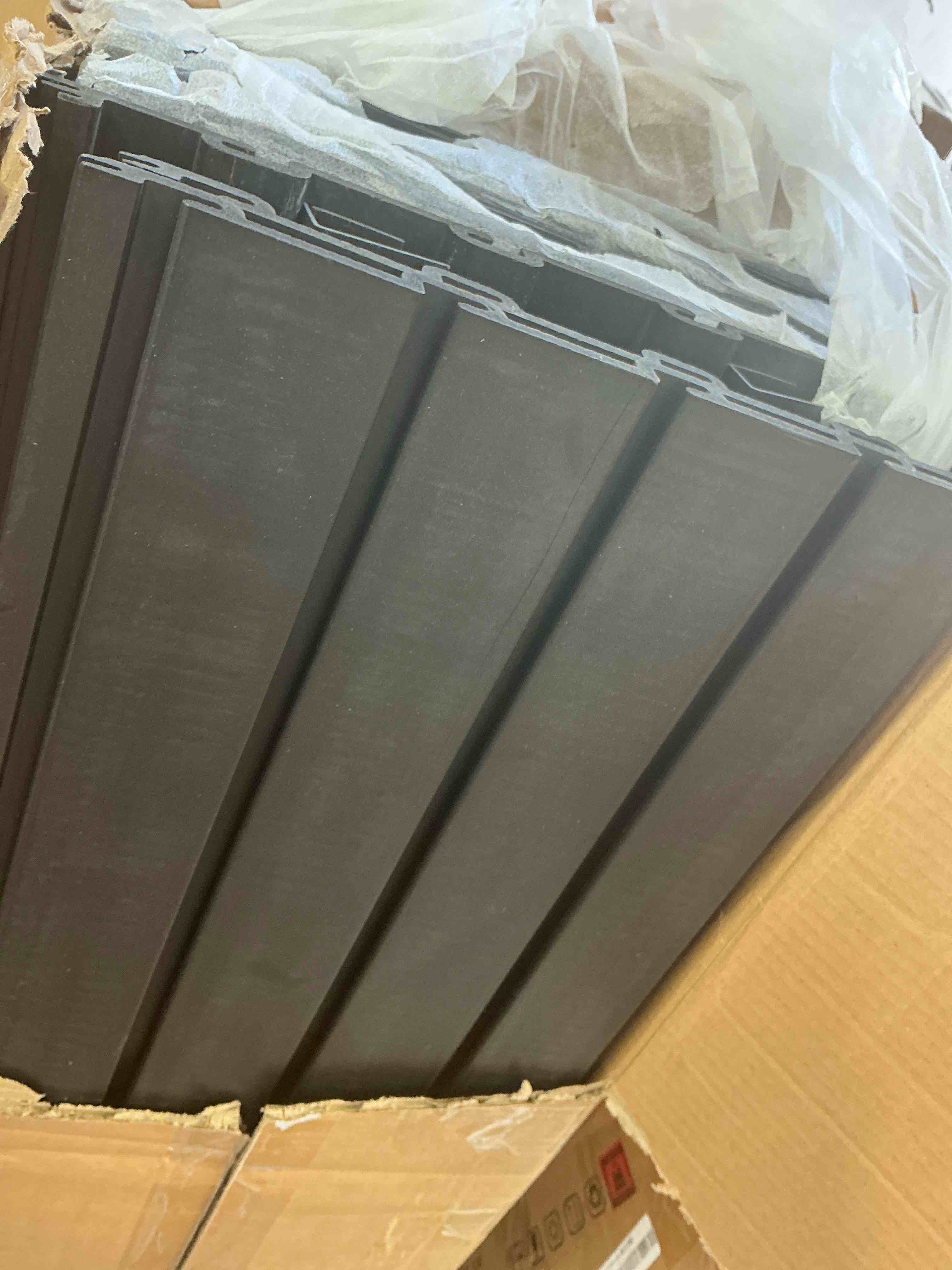 Condition photo showing Good Condition for vevor 8 x 4 ft. paneling pvc black garage slat wall with modular design