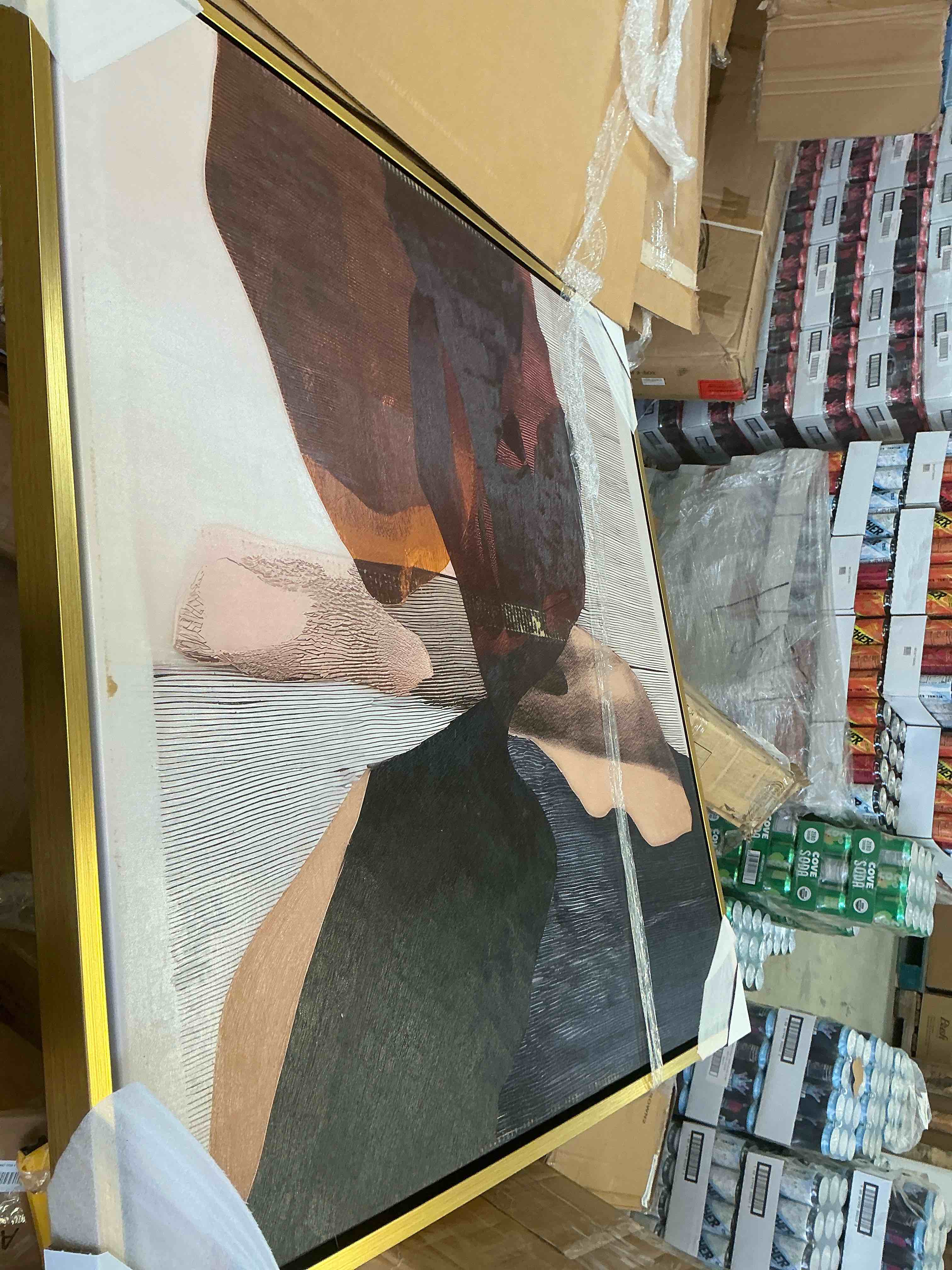 Condition photo showing Good Condition for canva art  for living room 