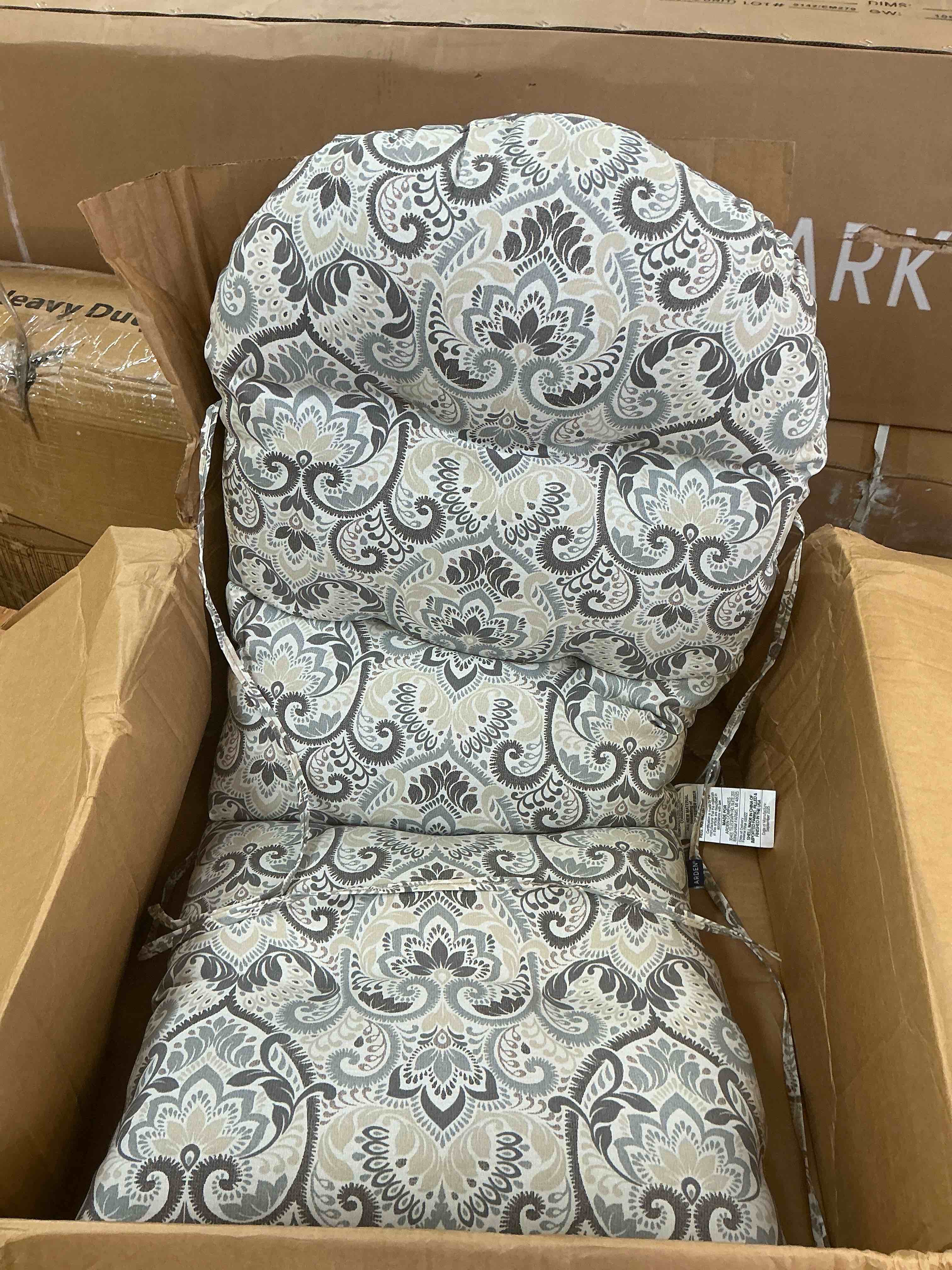 Condition photo showing Good Condition for arden outdoor plush modern tufted rocking chair cushion, 20 x 18, water repellent, fade resistant (similar)