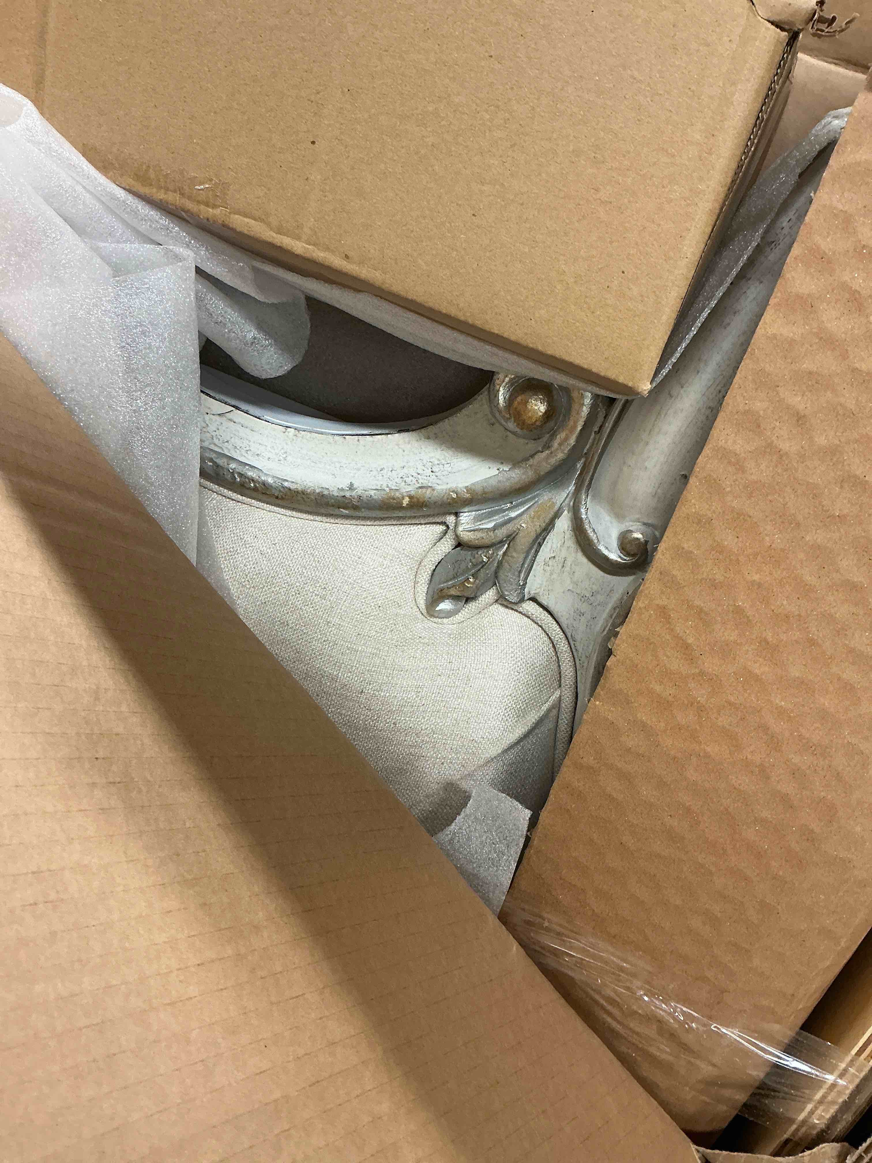 https://s3.amazonaws.com/lotting-images-prod/bidfta/BRN4119838_1783452241752.jpeg