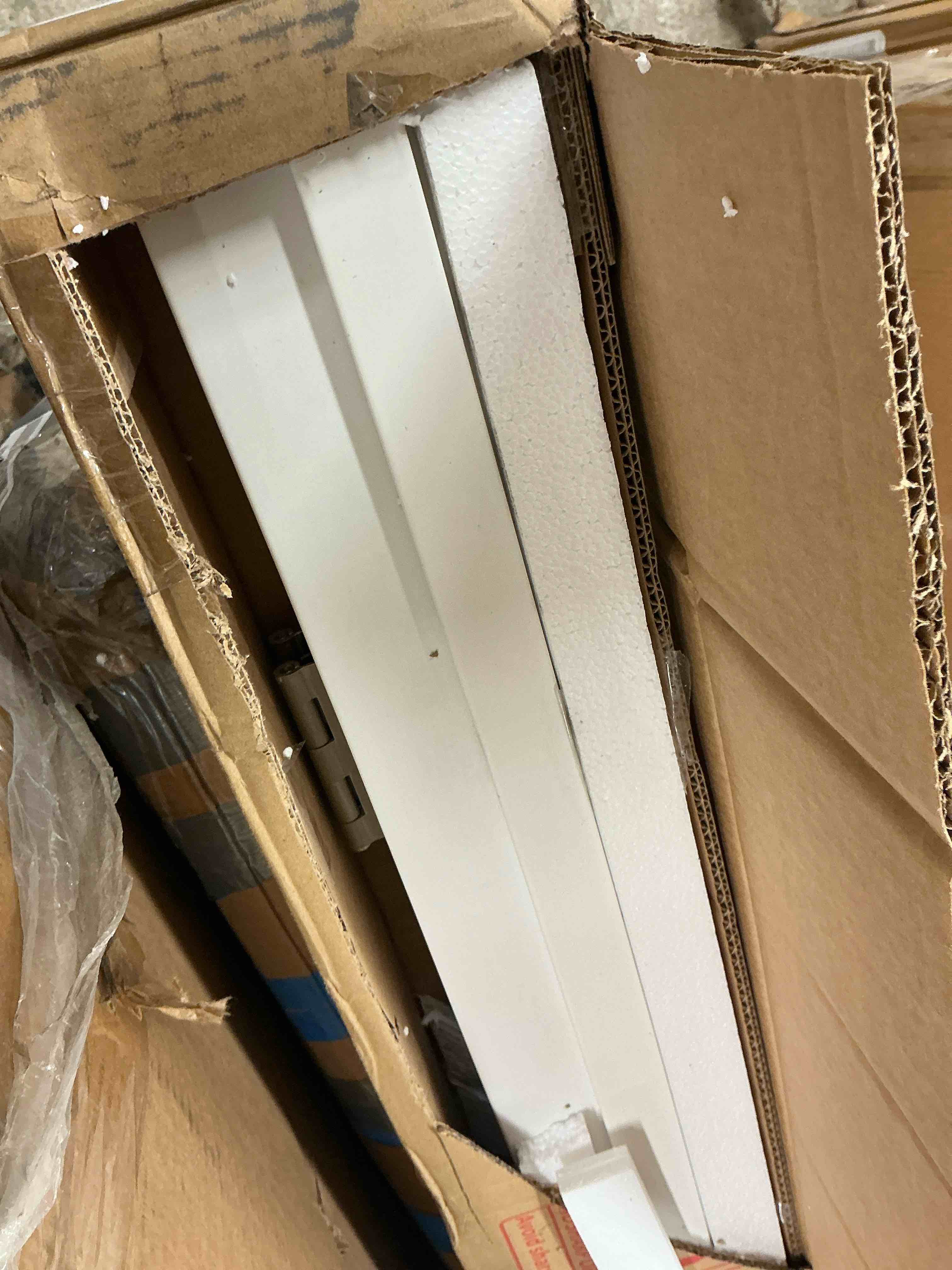 https://s3.amazonaws.com/lotting-images-prod/bidfta/BRN4119848_1783460336452.jpeg